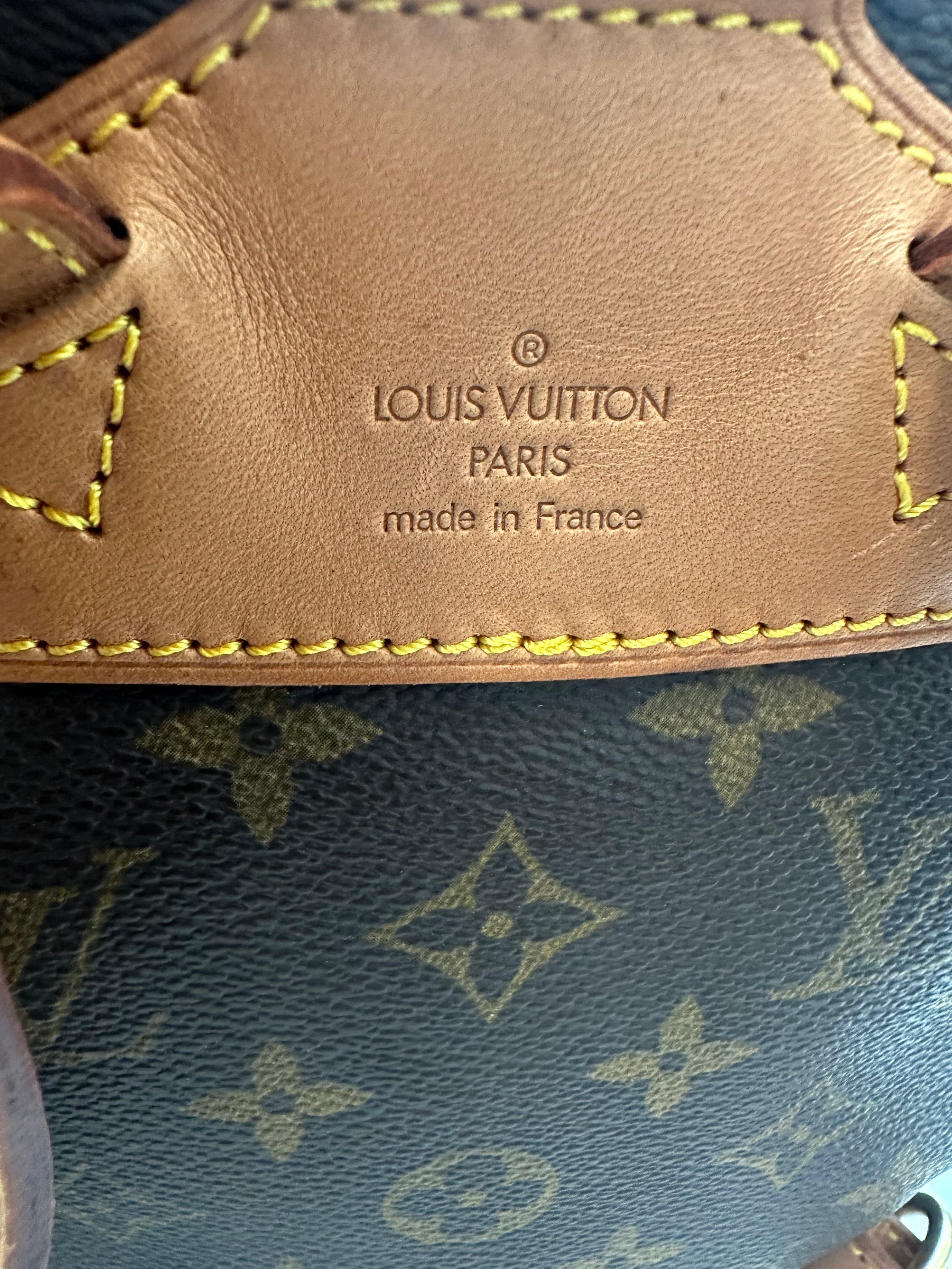 Louis Vuitton Montsouris MM