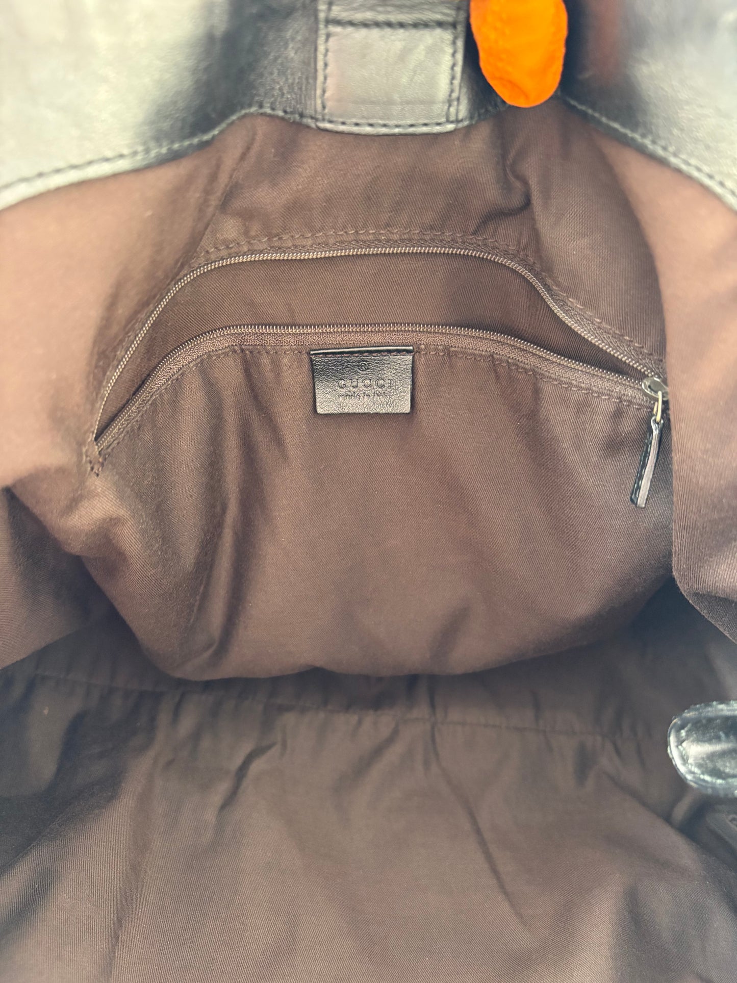 201643 - Gucci Sukey