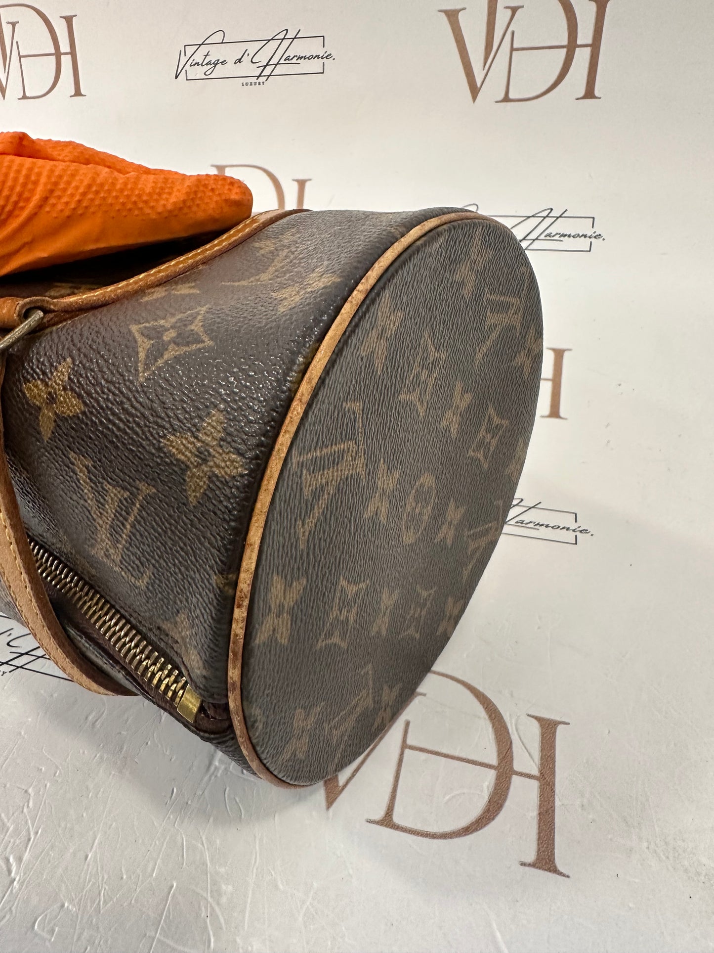 017810 - Louis Vuitton Papillon 30