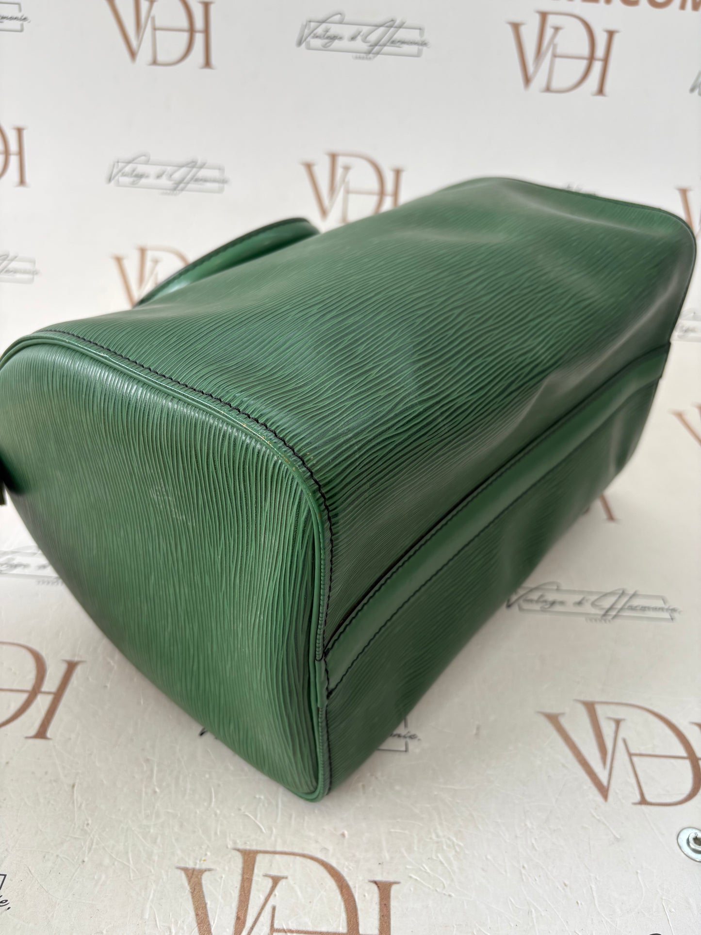 018561 - Louis Vuitton Green Epi Speedy 30