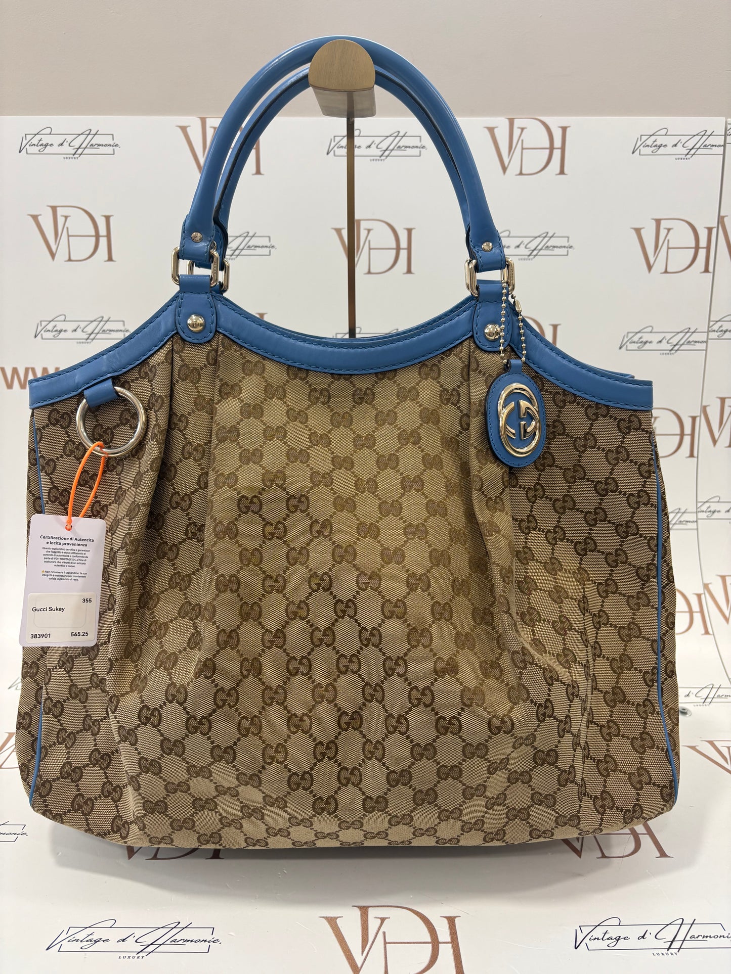383901 - Gucci Sukey