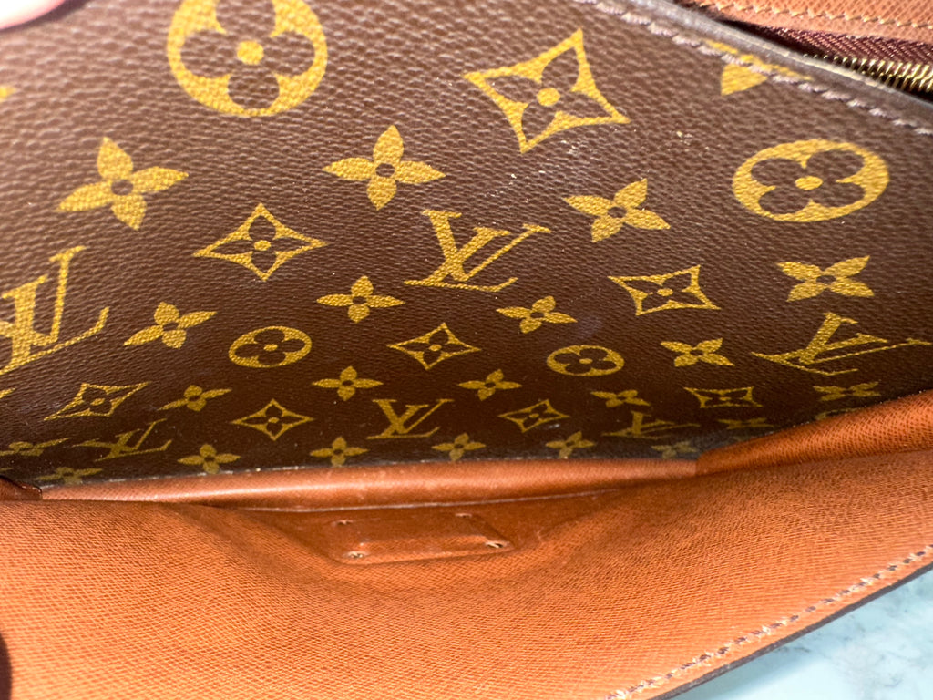 Louis Vuitton Monceau 28