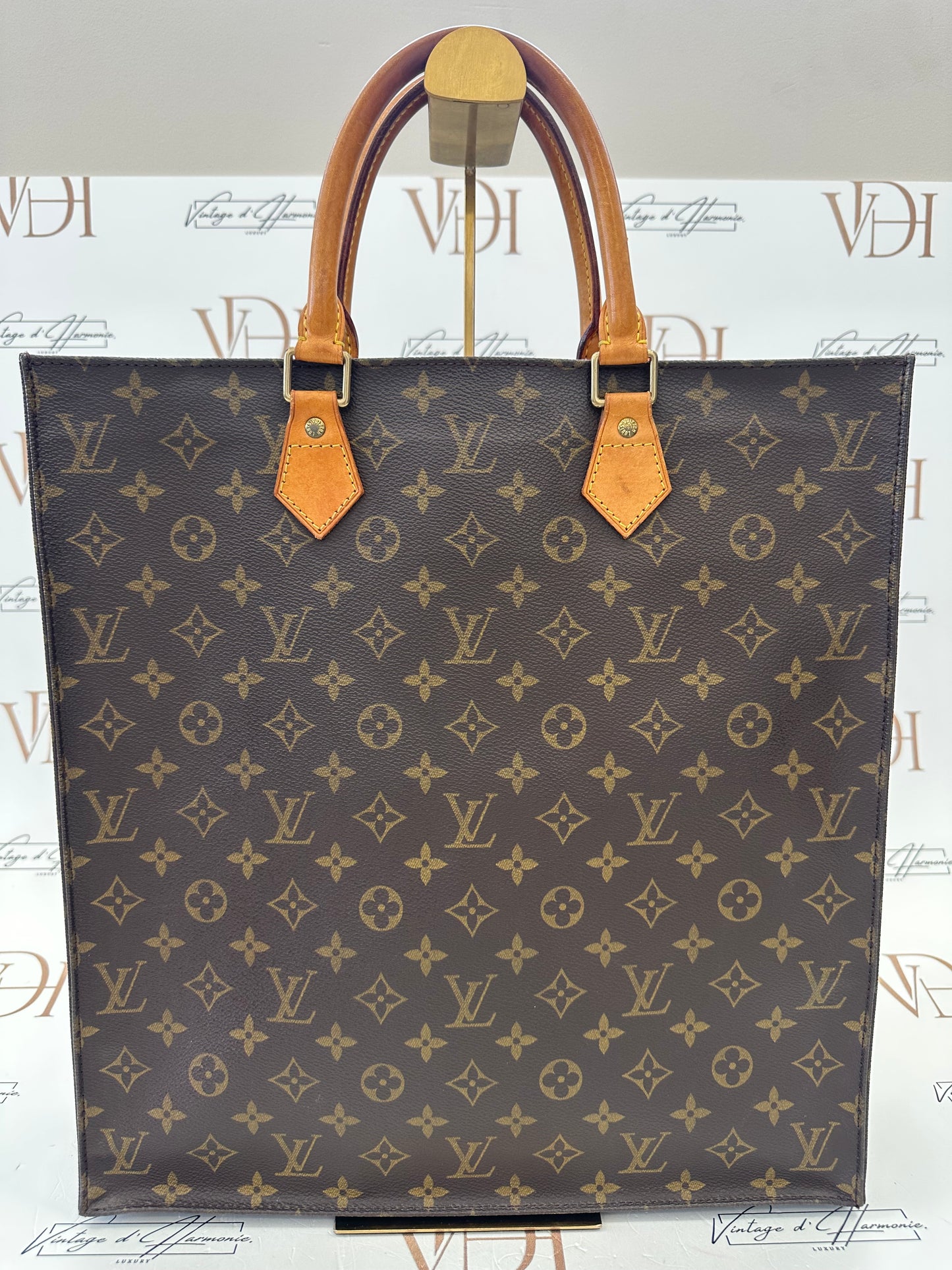 017774 - Louis Vuitton Sac Plat