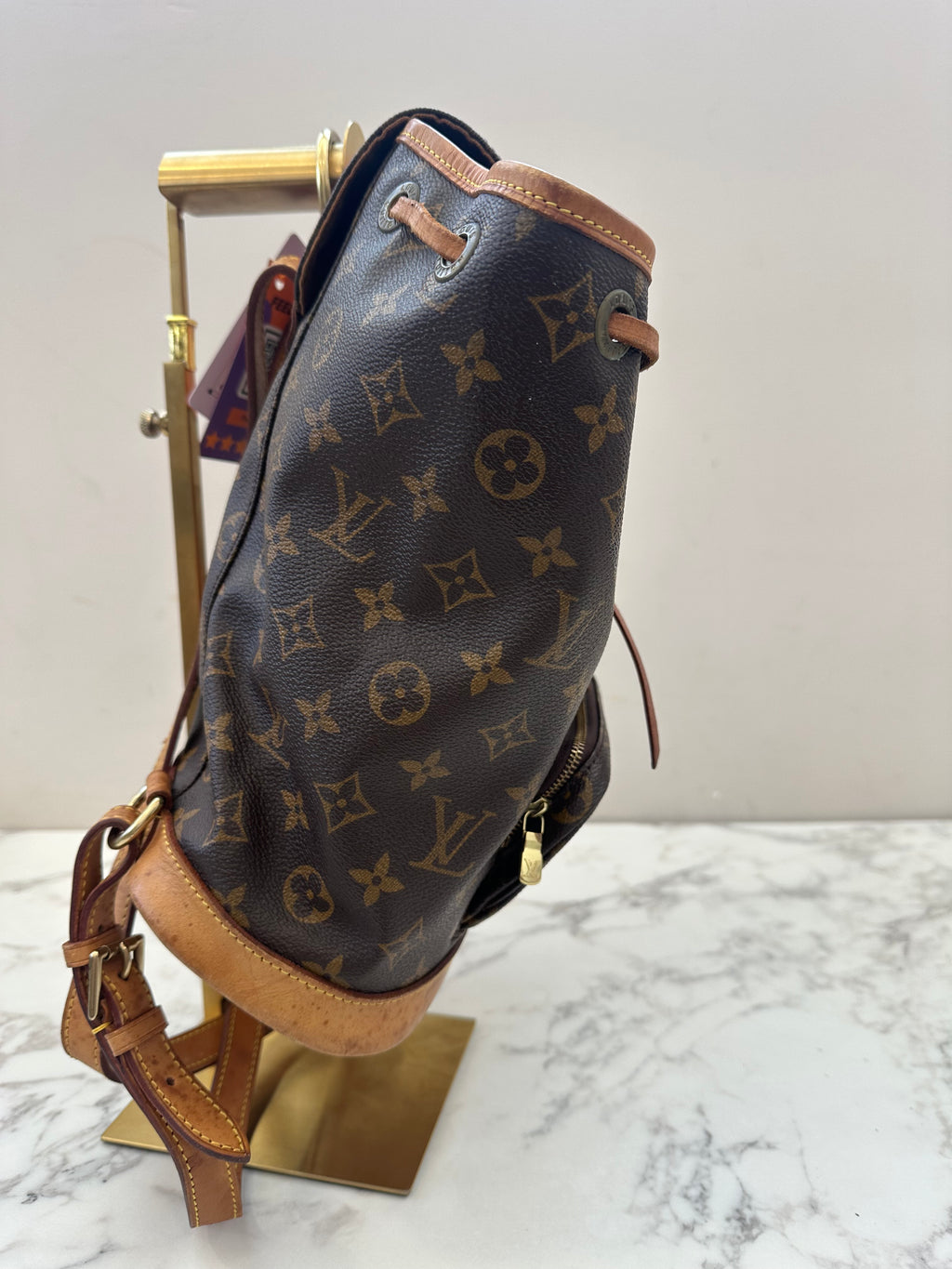 Louis Vuitton Montsouris MM