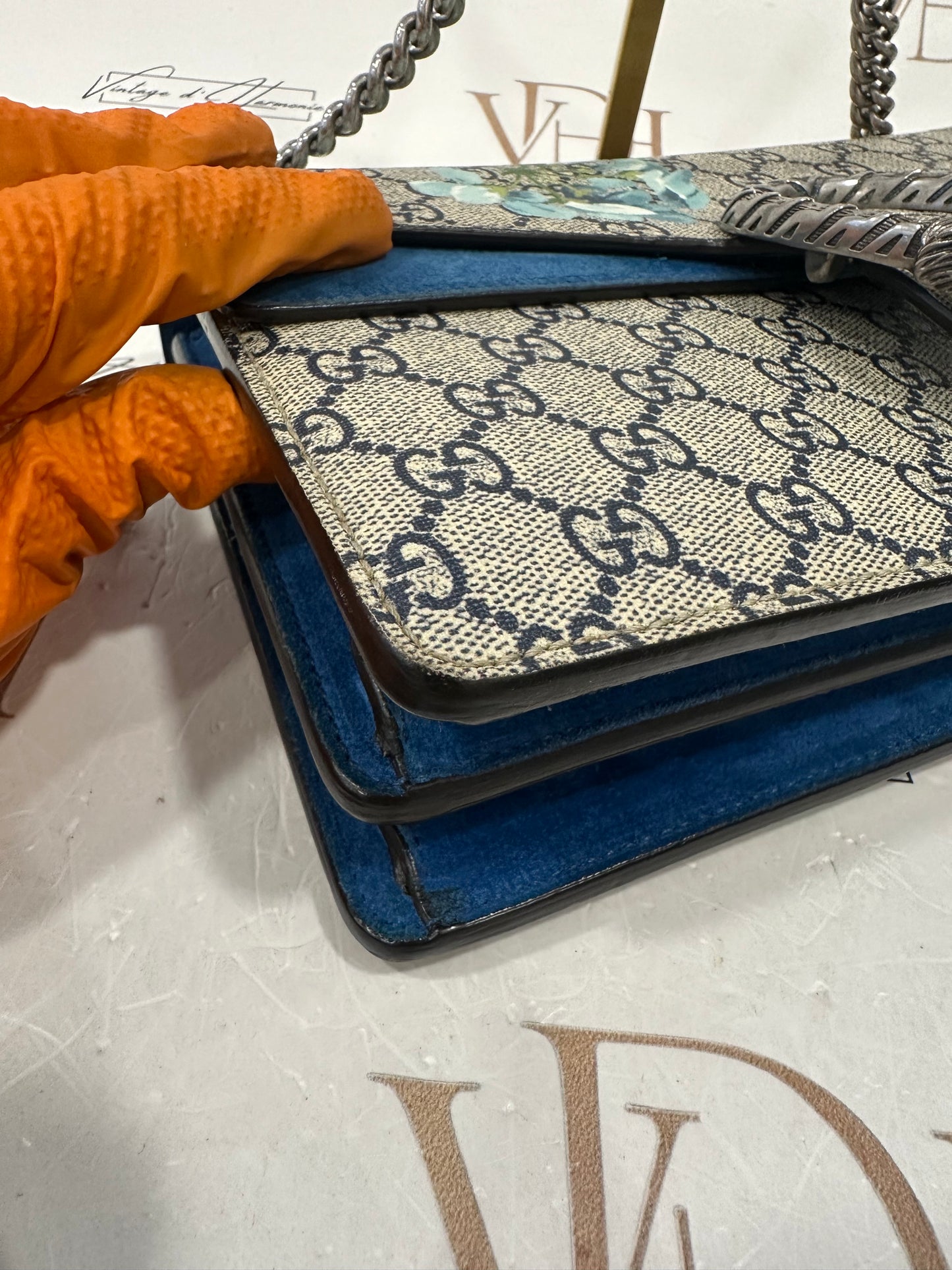 382999 - Gucci Dionysus