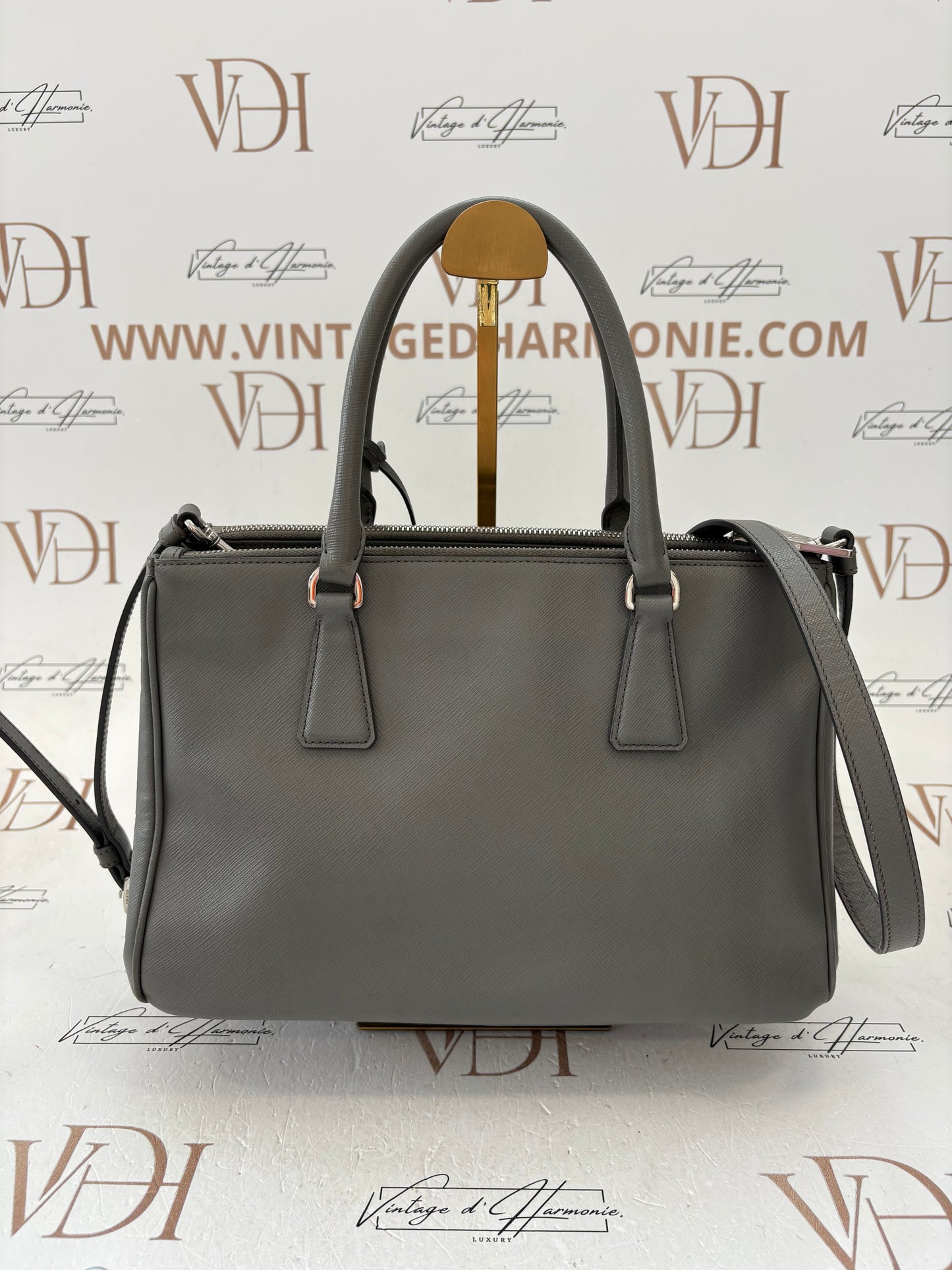 201616 - Prada Galleria Grey
