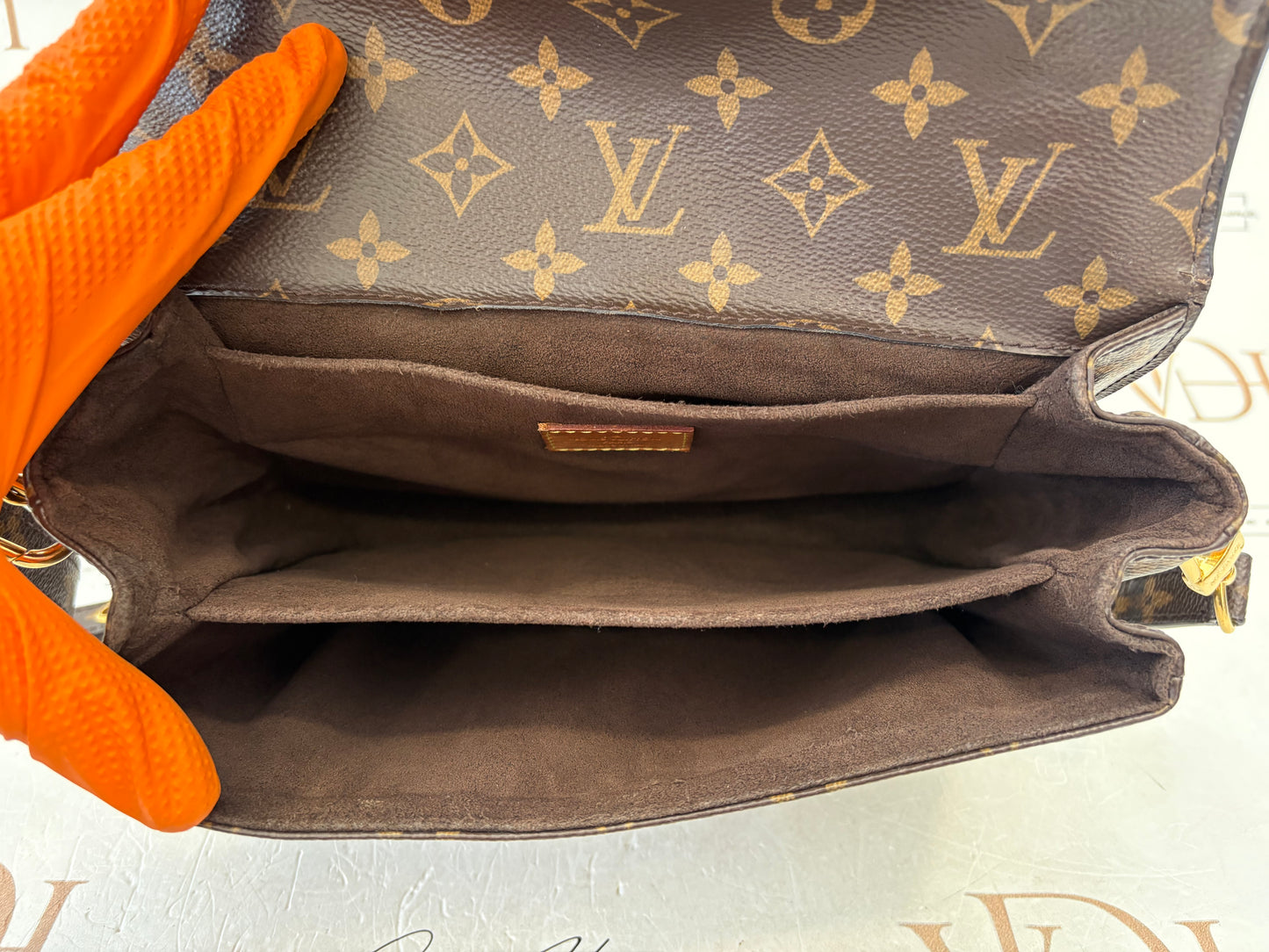 383770 - Louis Vuitton Metis