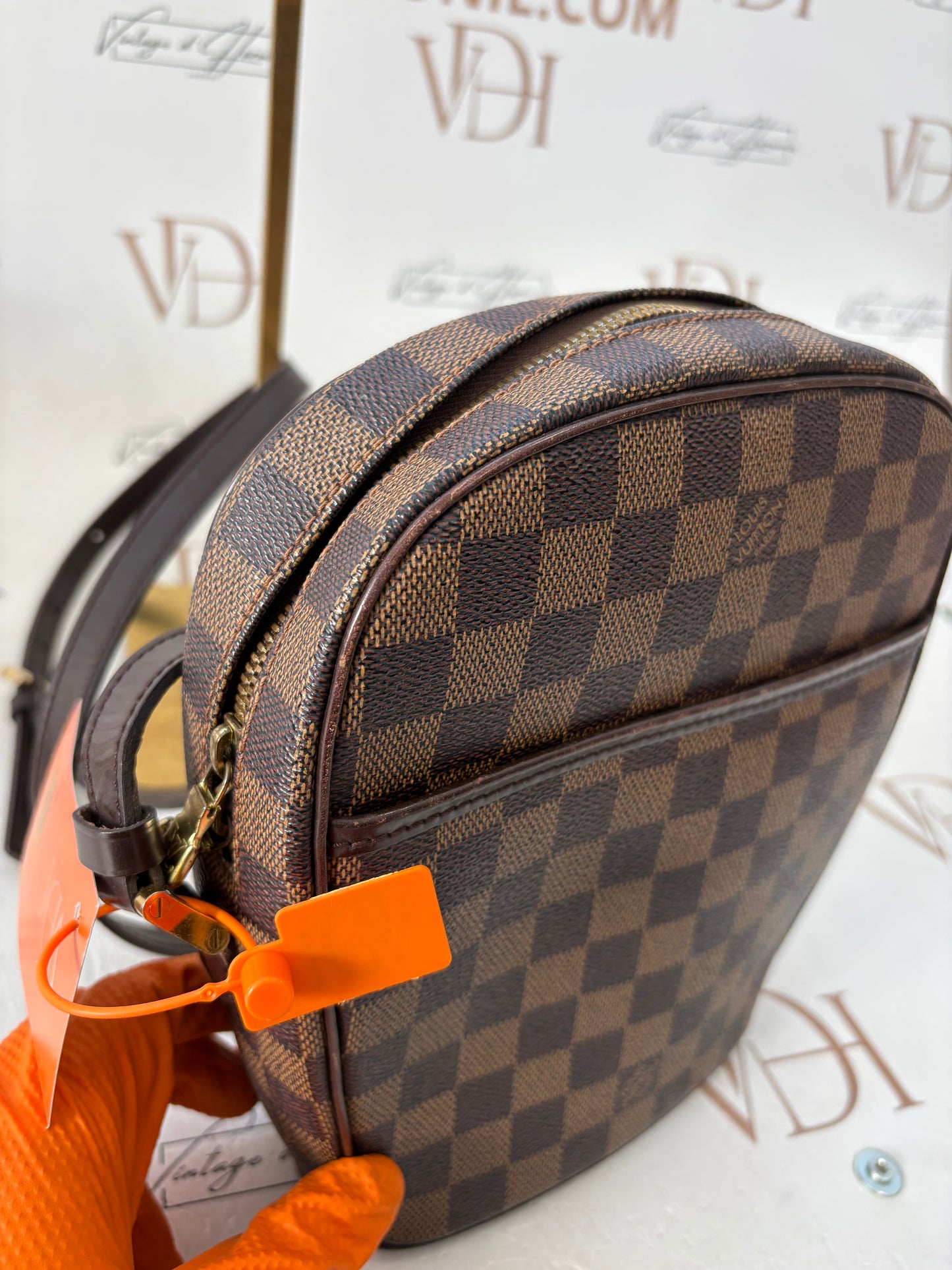 018138 - Louis Vuitton Damier Ipanema PM