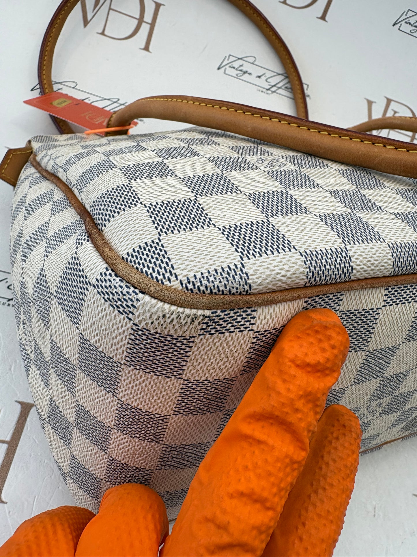 383294 - Louis Vuitton Figheri