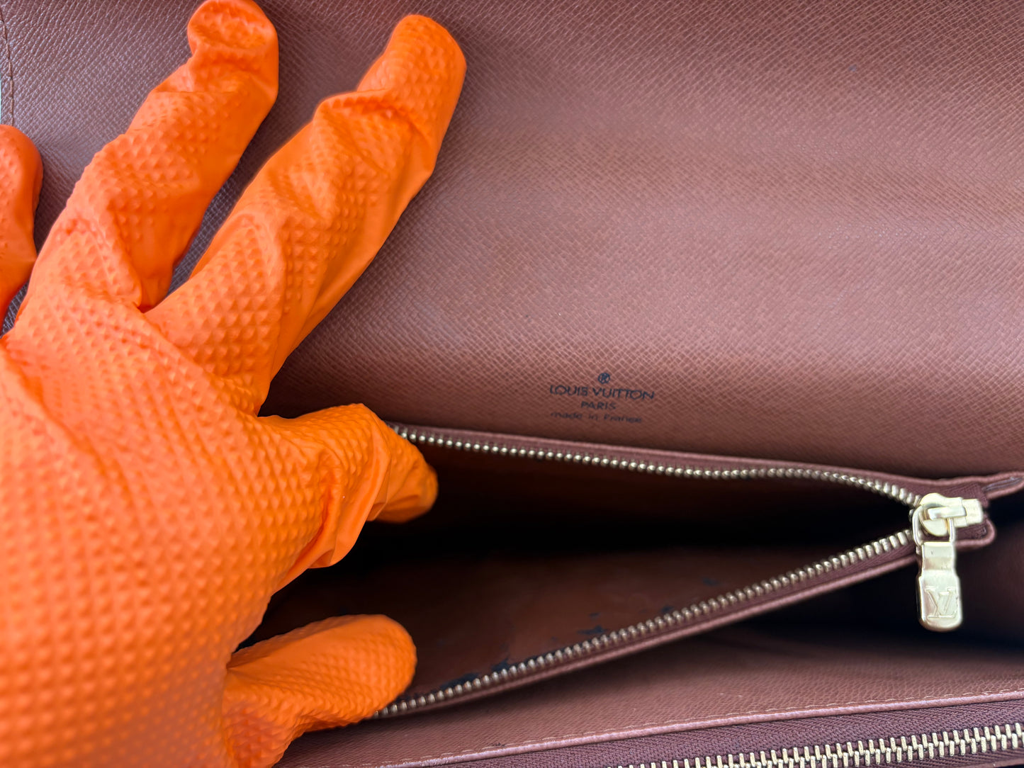 018971 - Louis Vuitton Concorde
