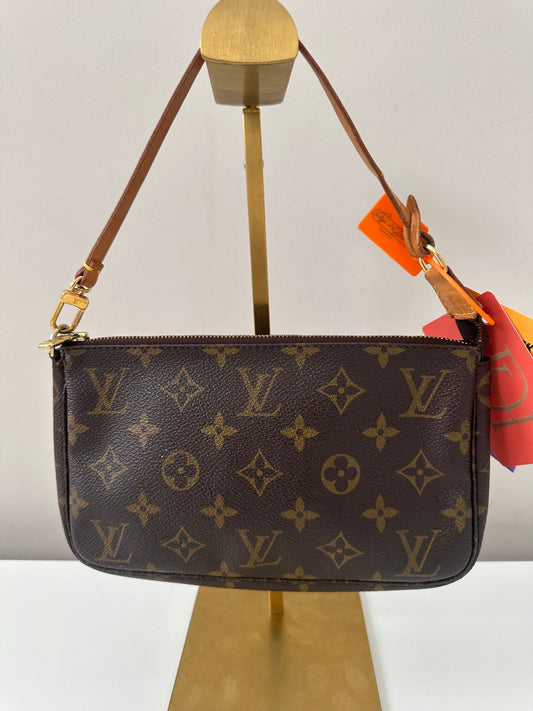 Louis Vuitton Pochette