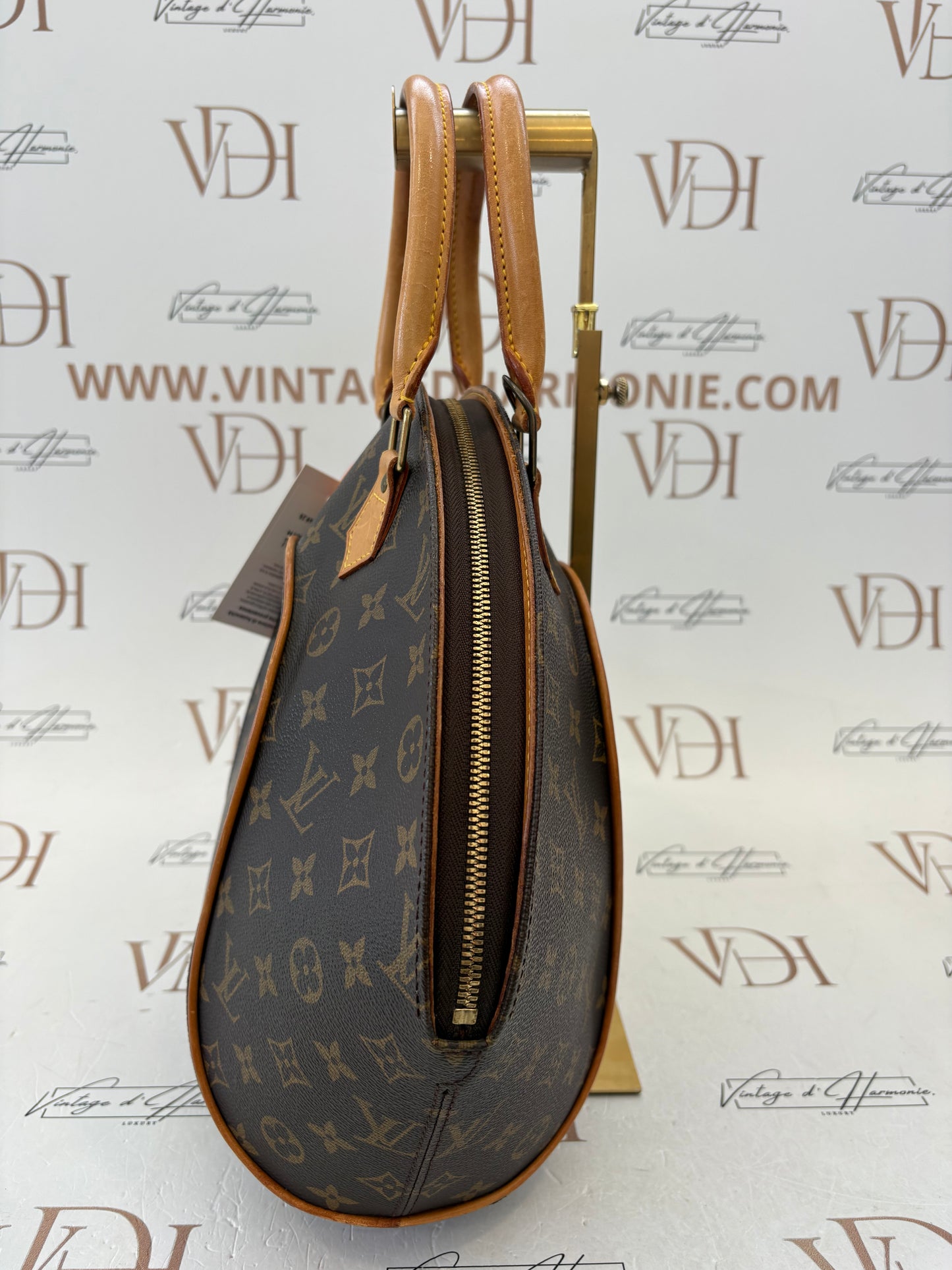 017712 - Louis Vuitton Ellipse MM