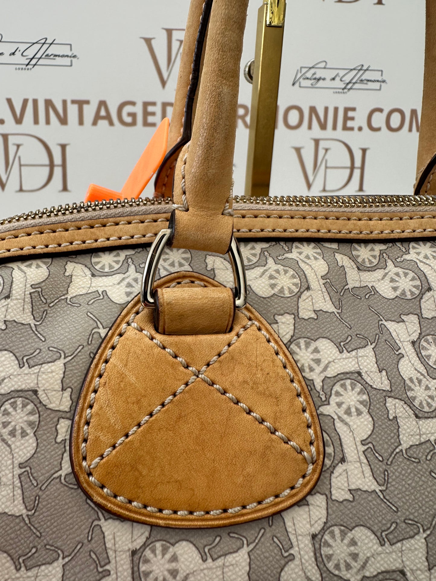 382309 - Celine
