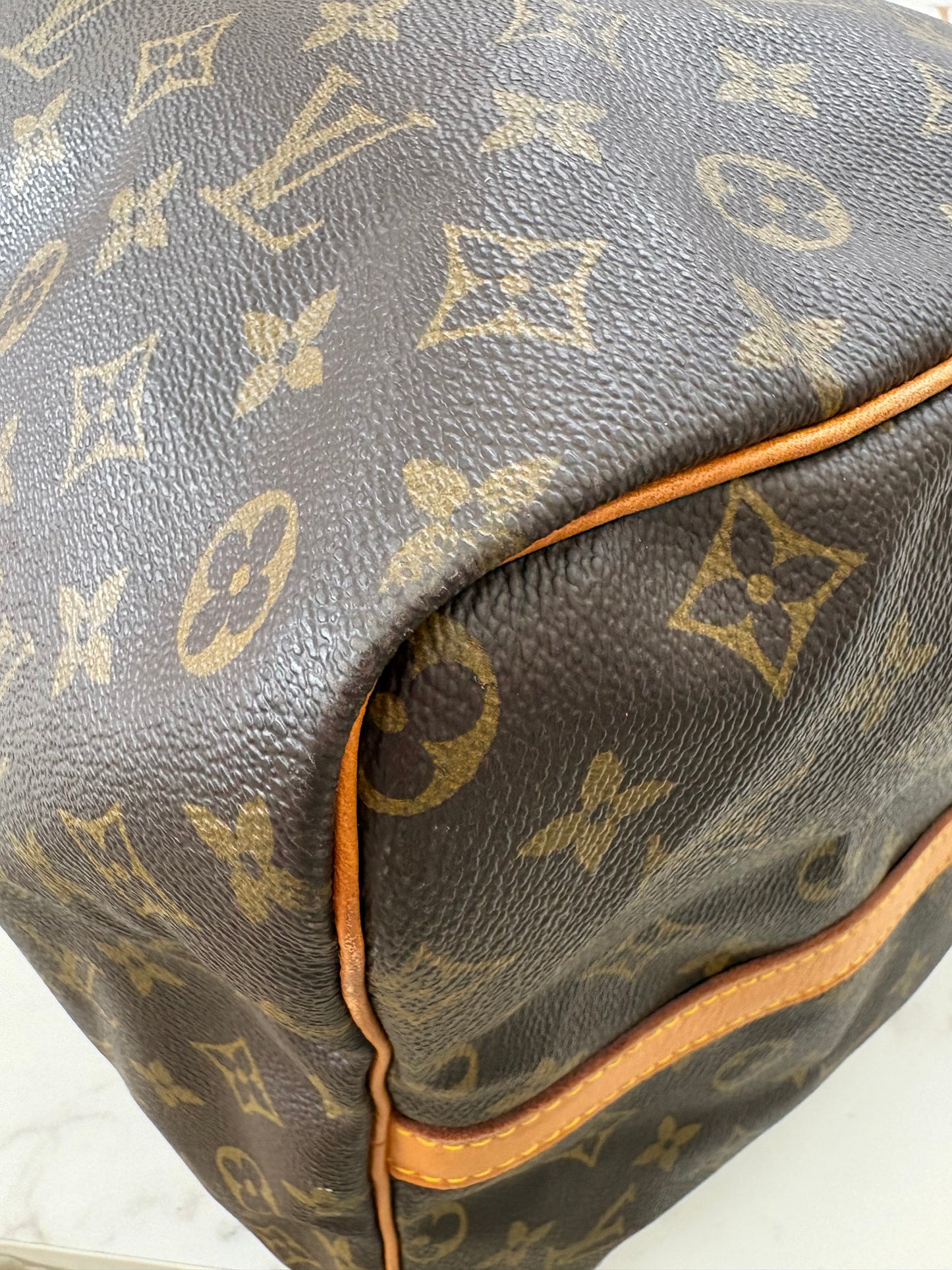 018698 - Louis Vuitton Keepall Bandouliere