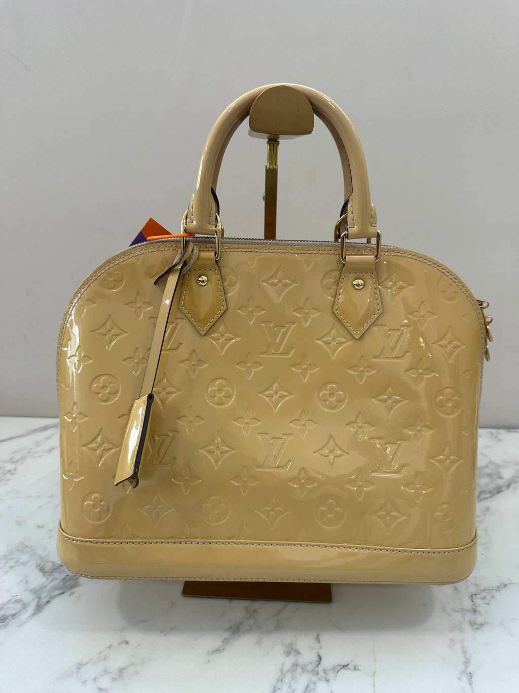 Louis Vuitton Alma Vernis Beige
