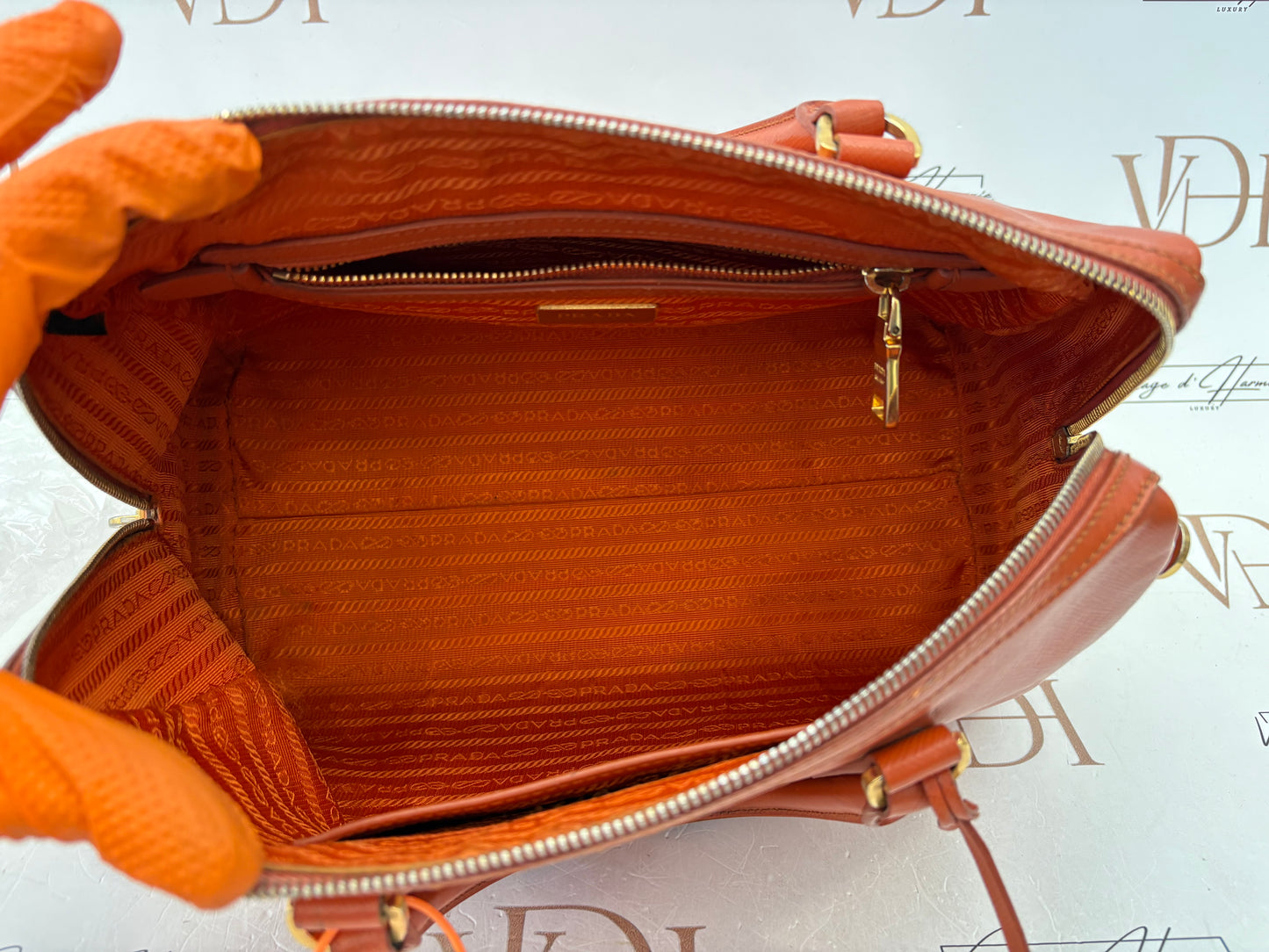 383520 - Prada Orange