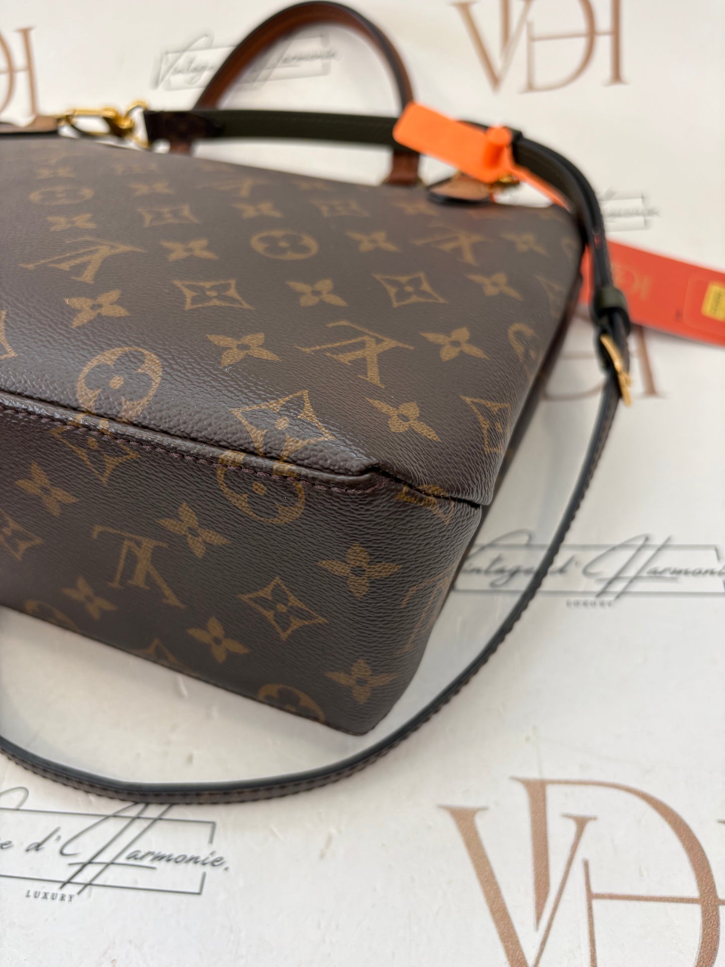 383609 - Louis Vuitton Marignan
