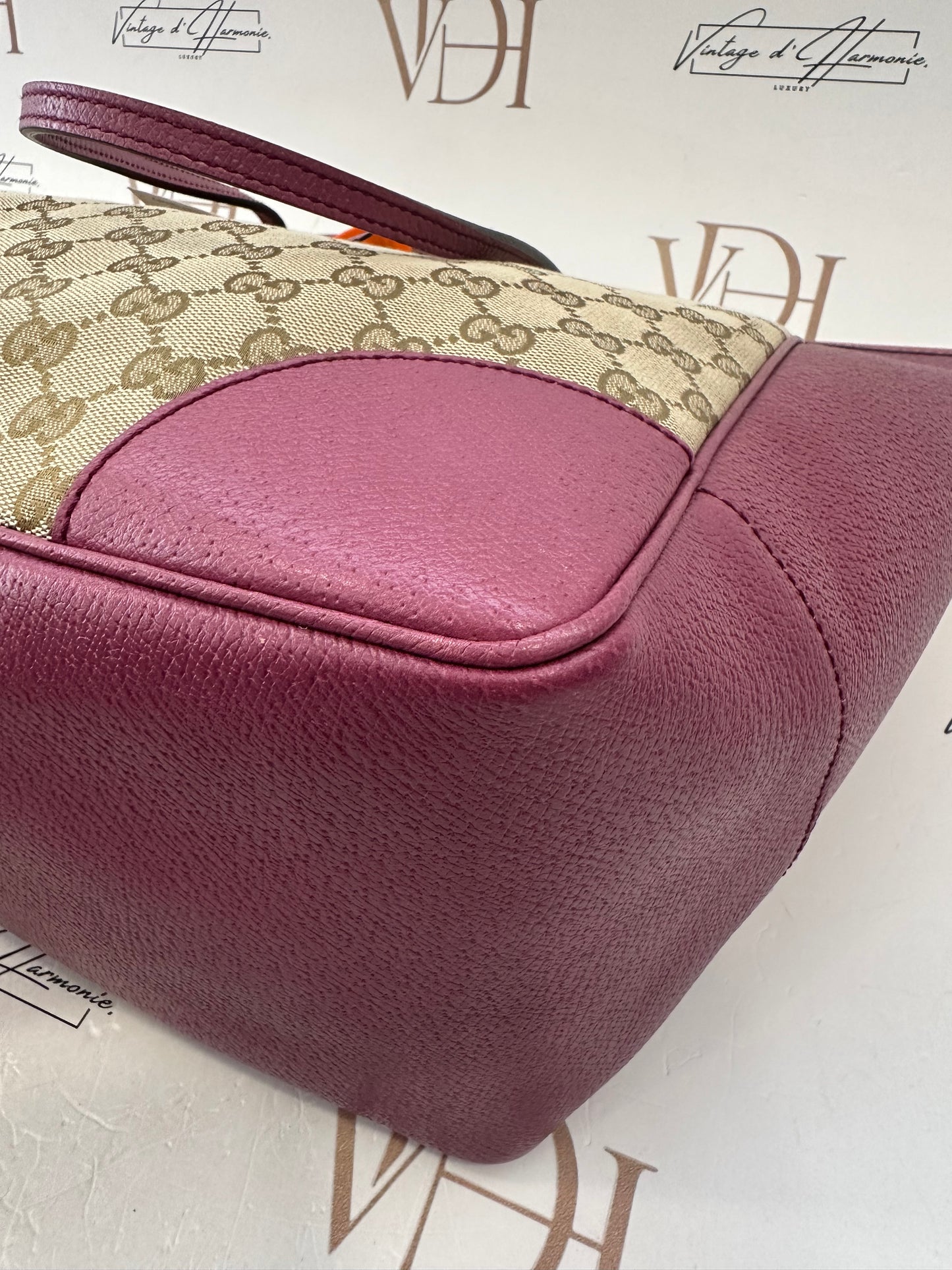 017932 - Gucci Beige GG Tote