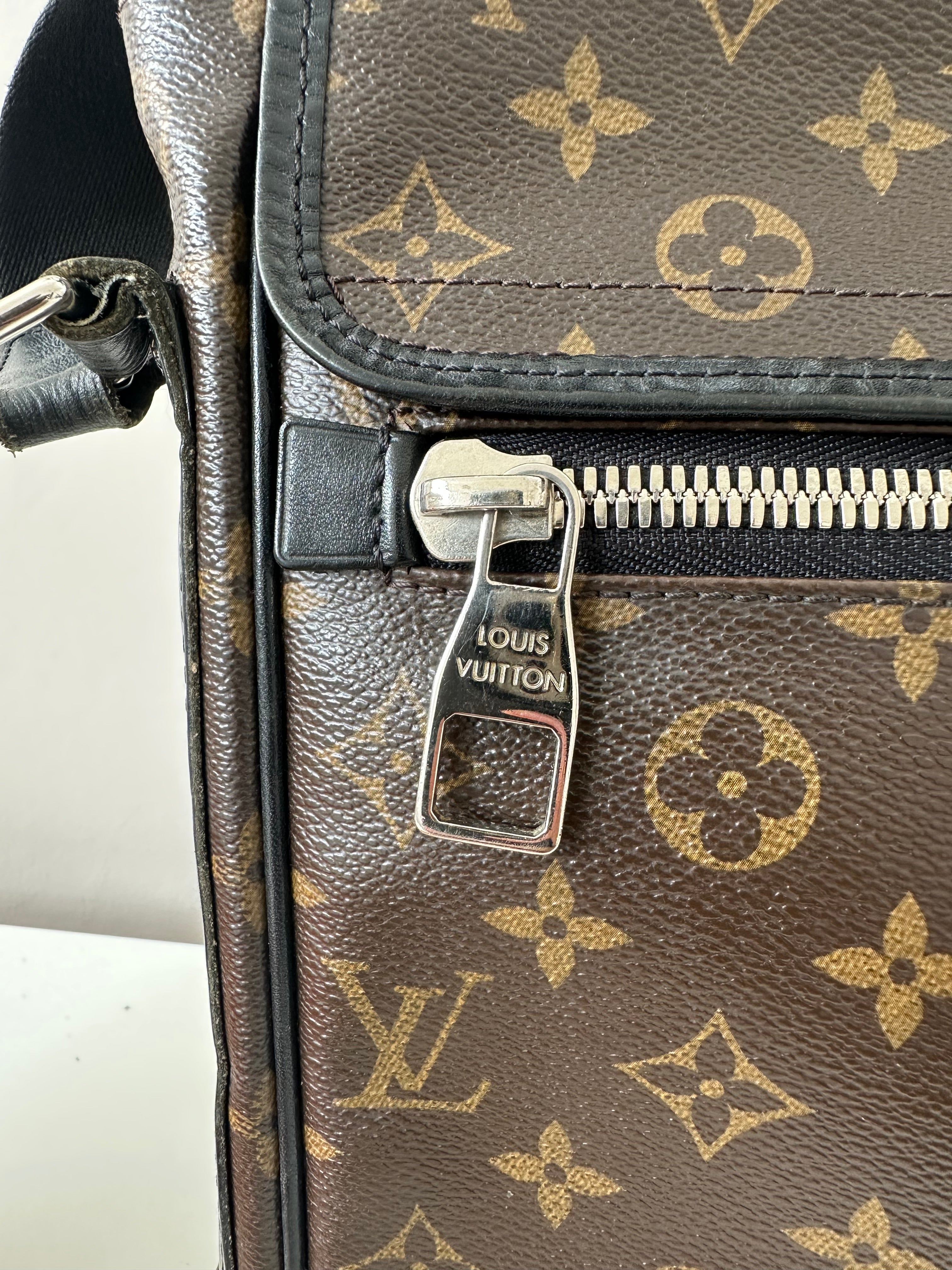 Louis Vuitton Macassar Bus MM