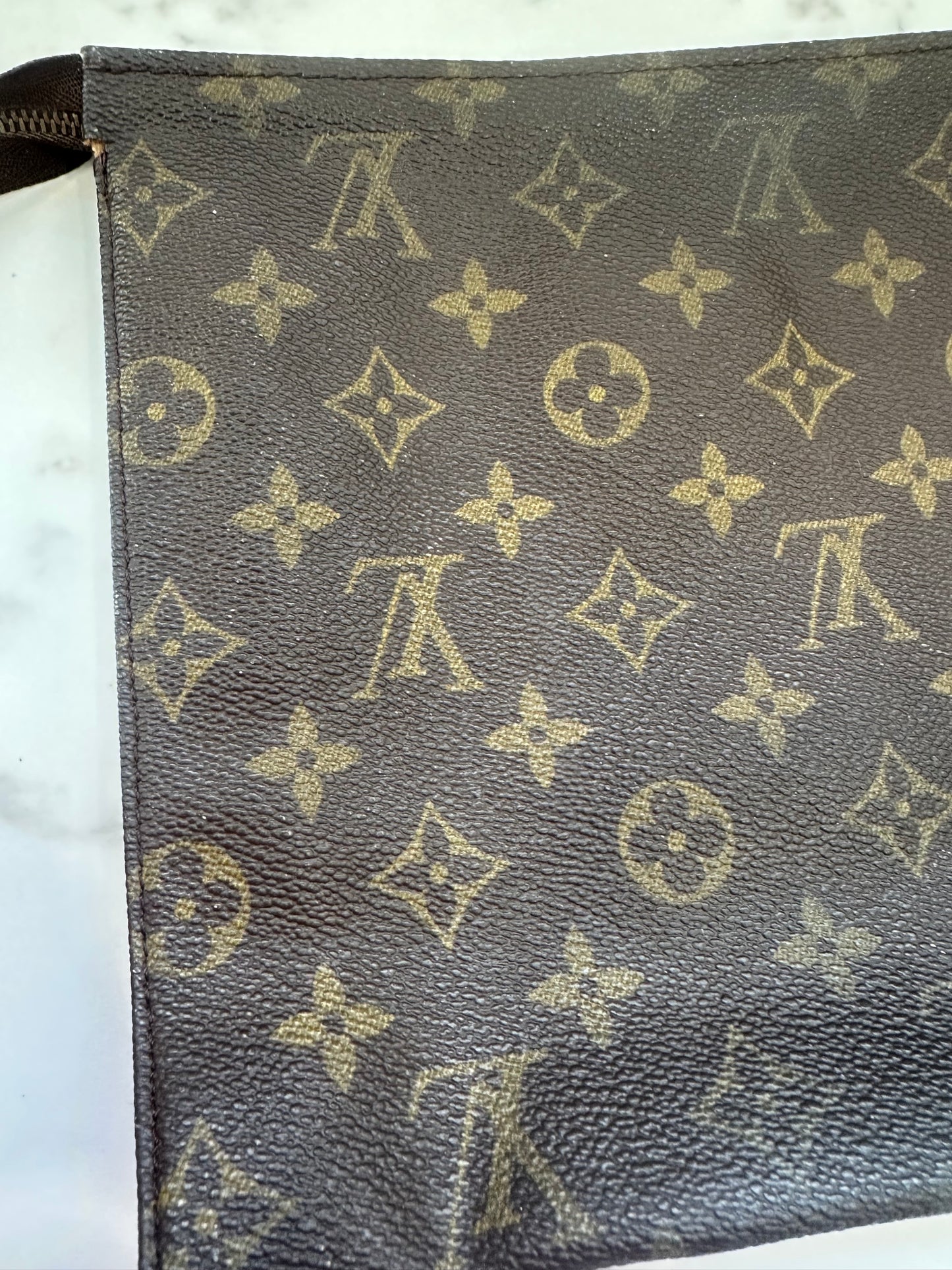 Louis Vuitton Toilette 26