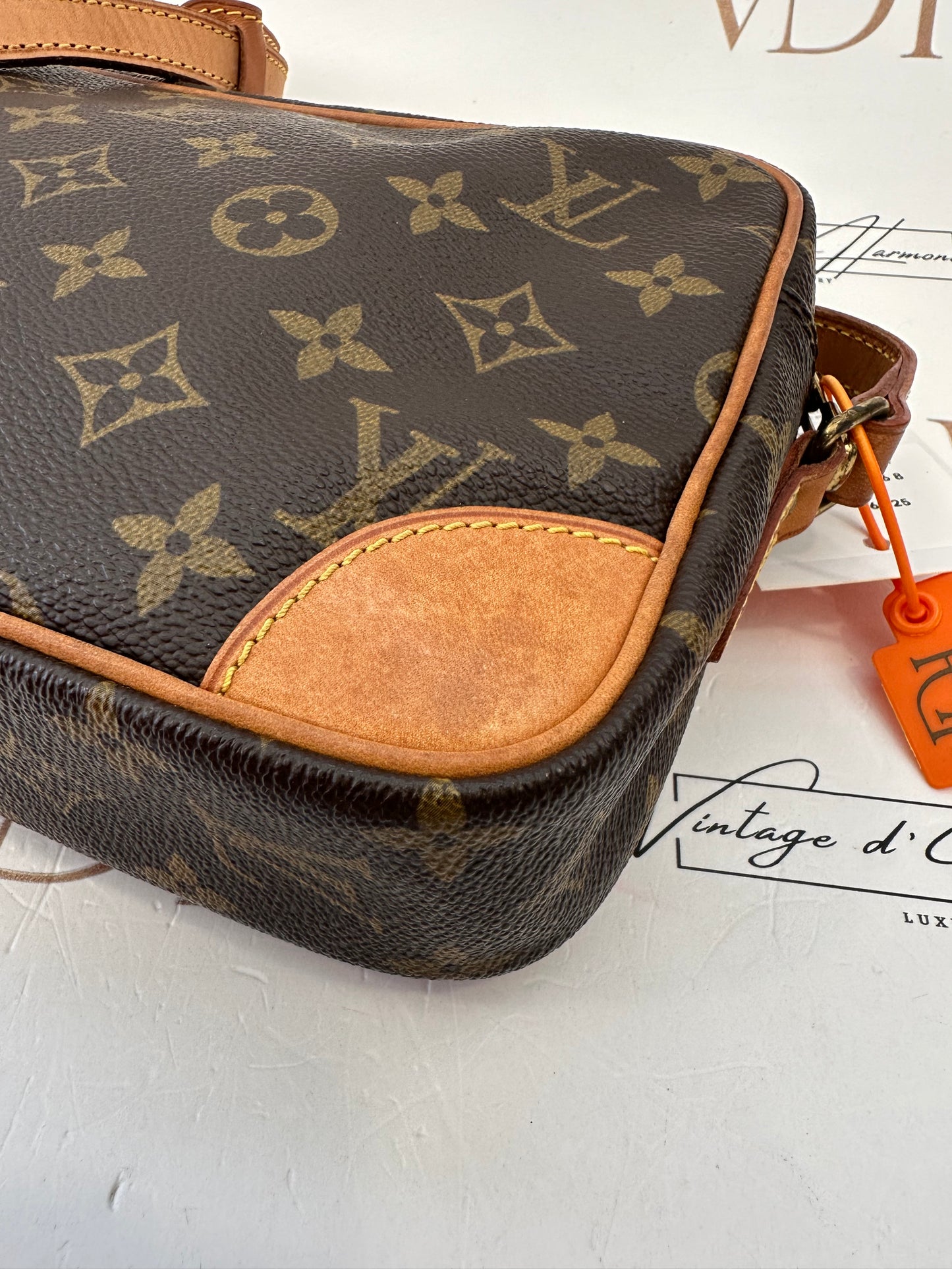 017811 - Louis Vuitton Trocadero 24
