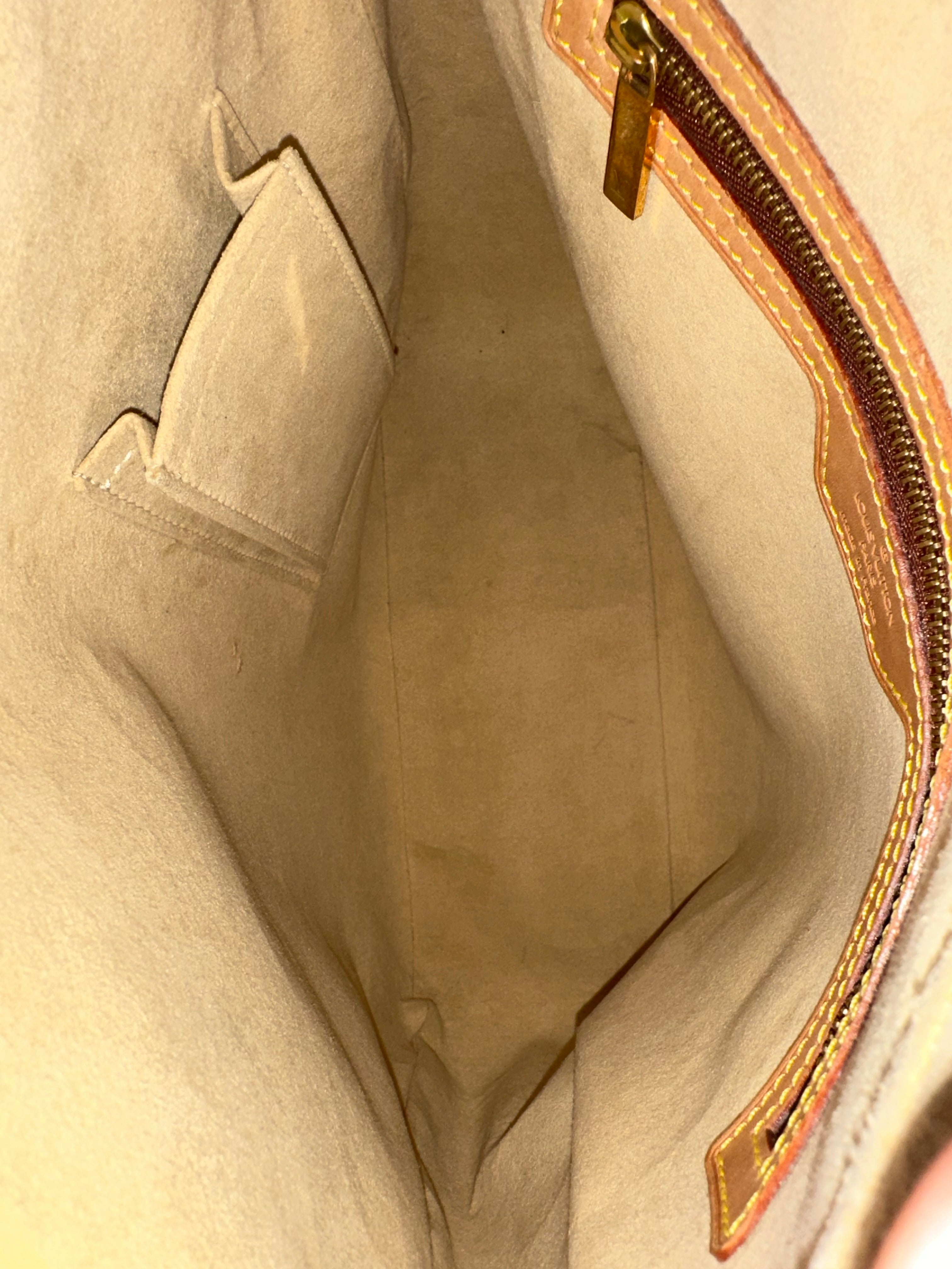 Louis Vuitton Looping GM