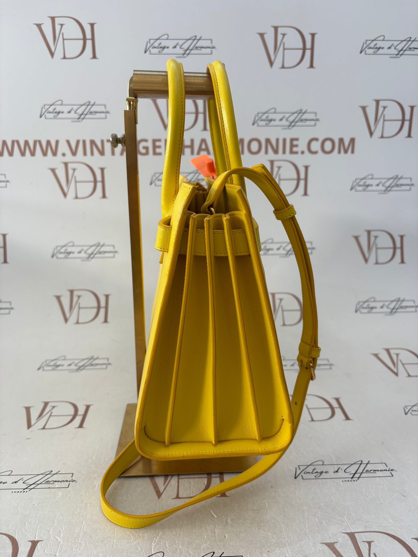 383705 - Saint Laurent Sac De Jour Baby