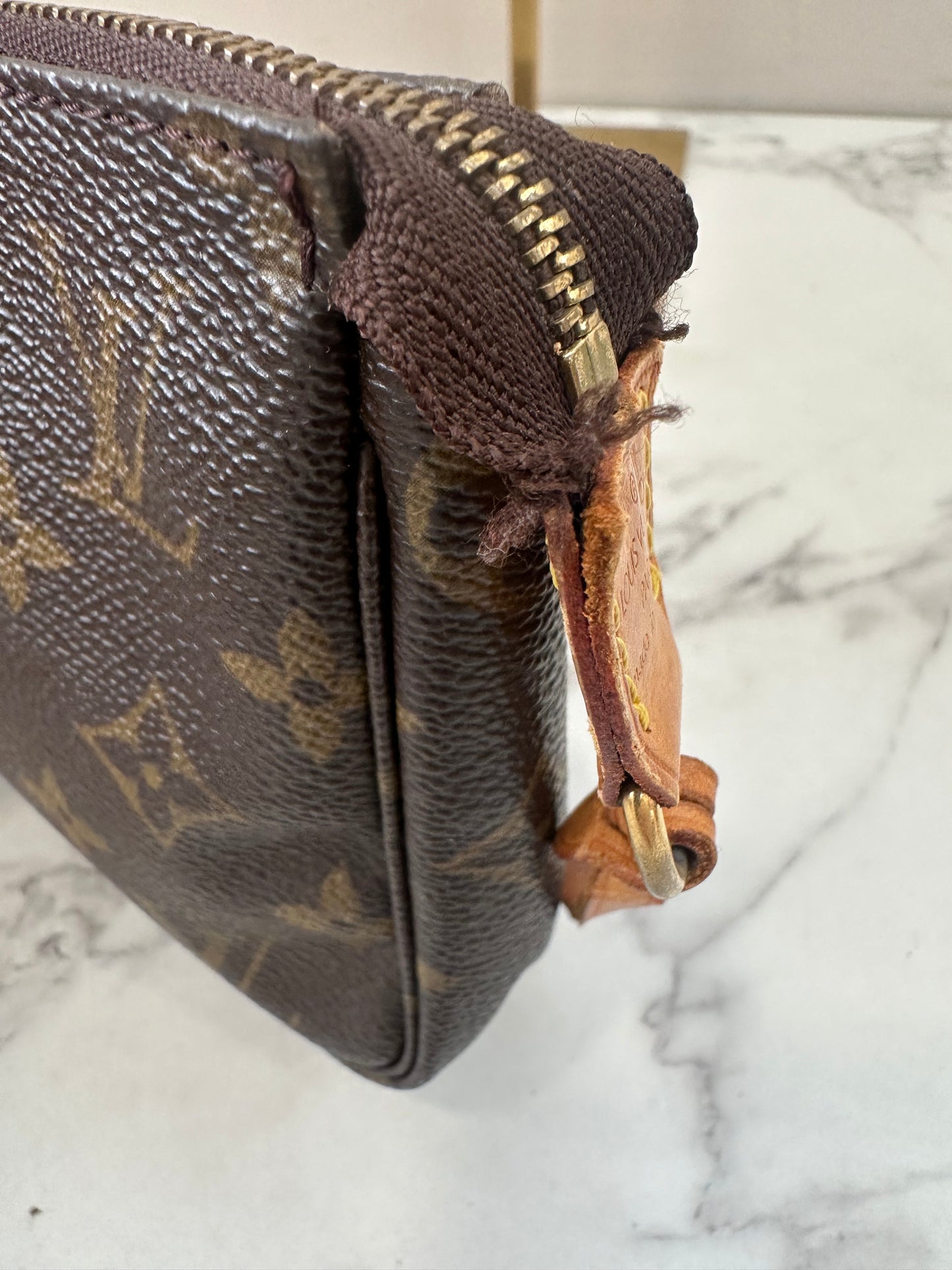 Louis Vuitton Pochette