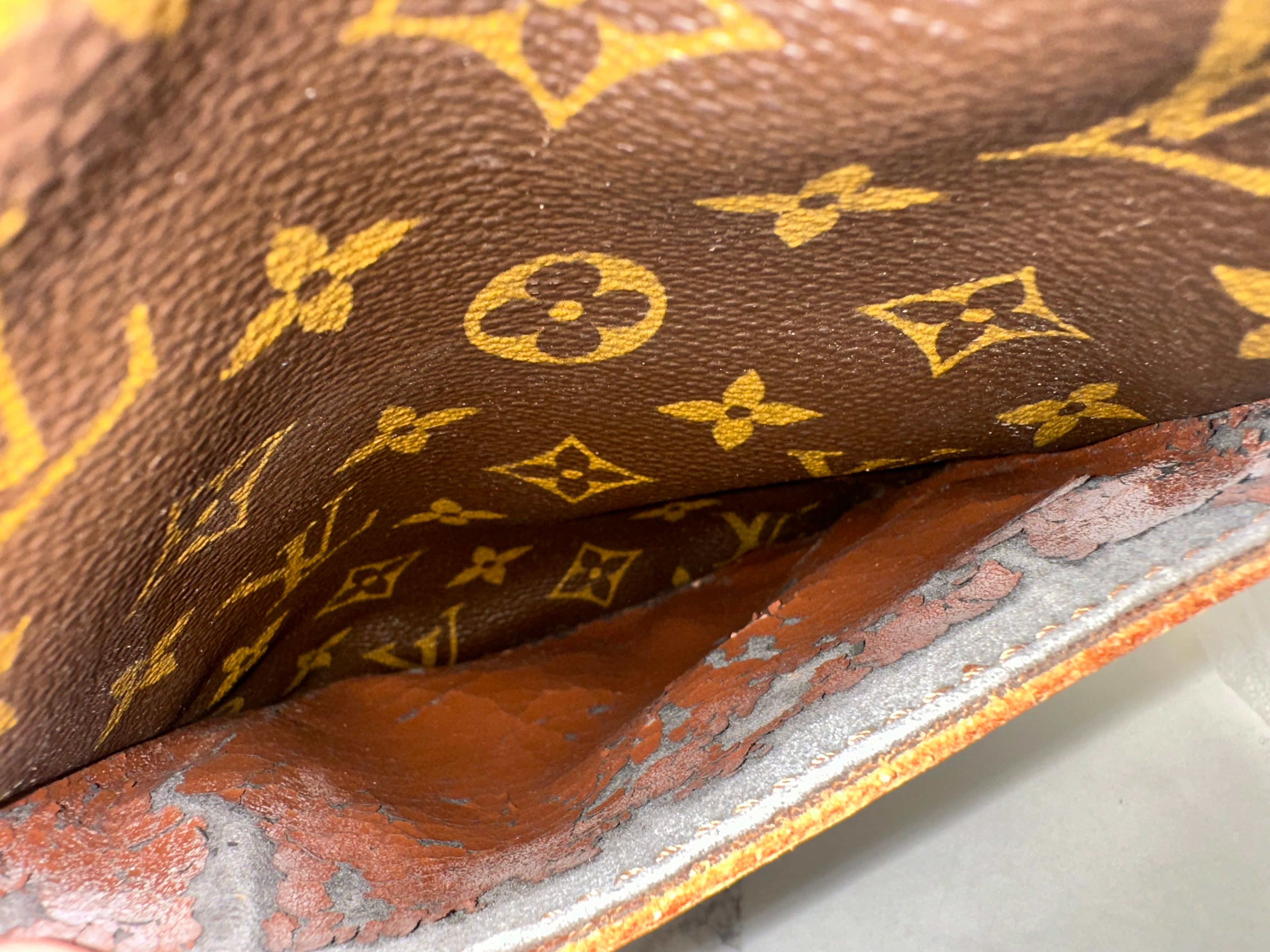 Louis Vuitton Danube