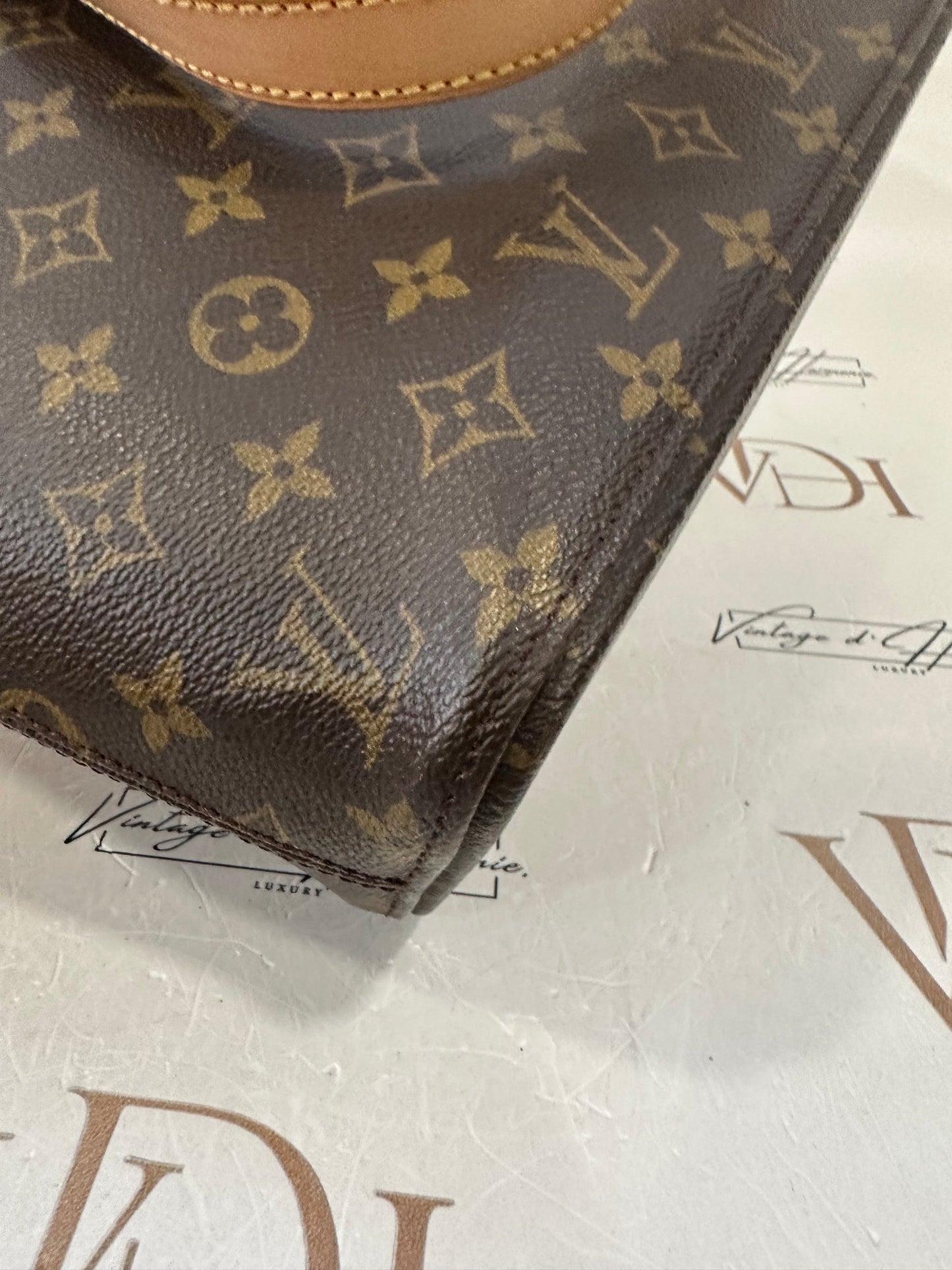 017892 - Louis Vuitton Luco