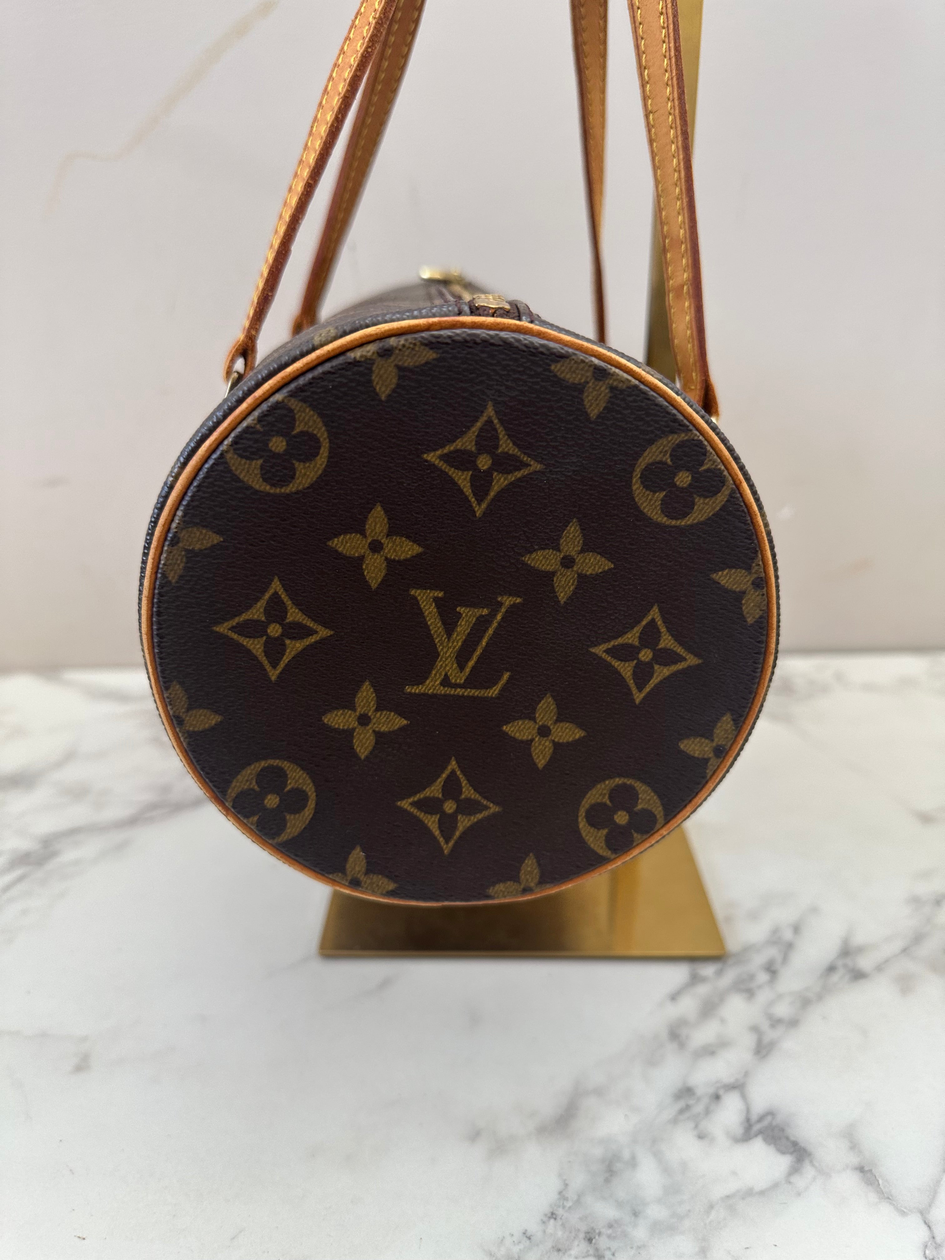 Louis Vuitton Papillon 26