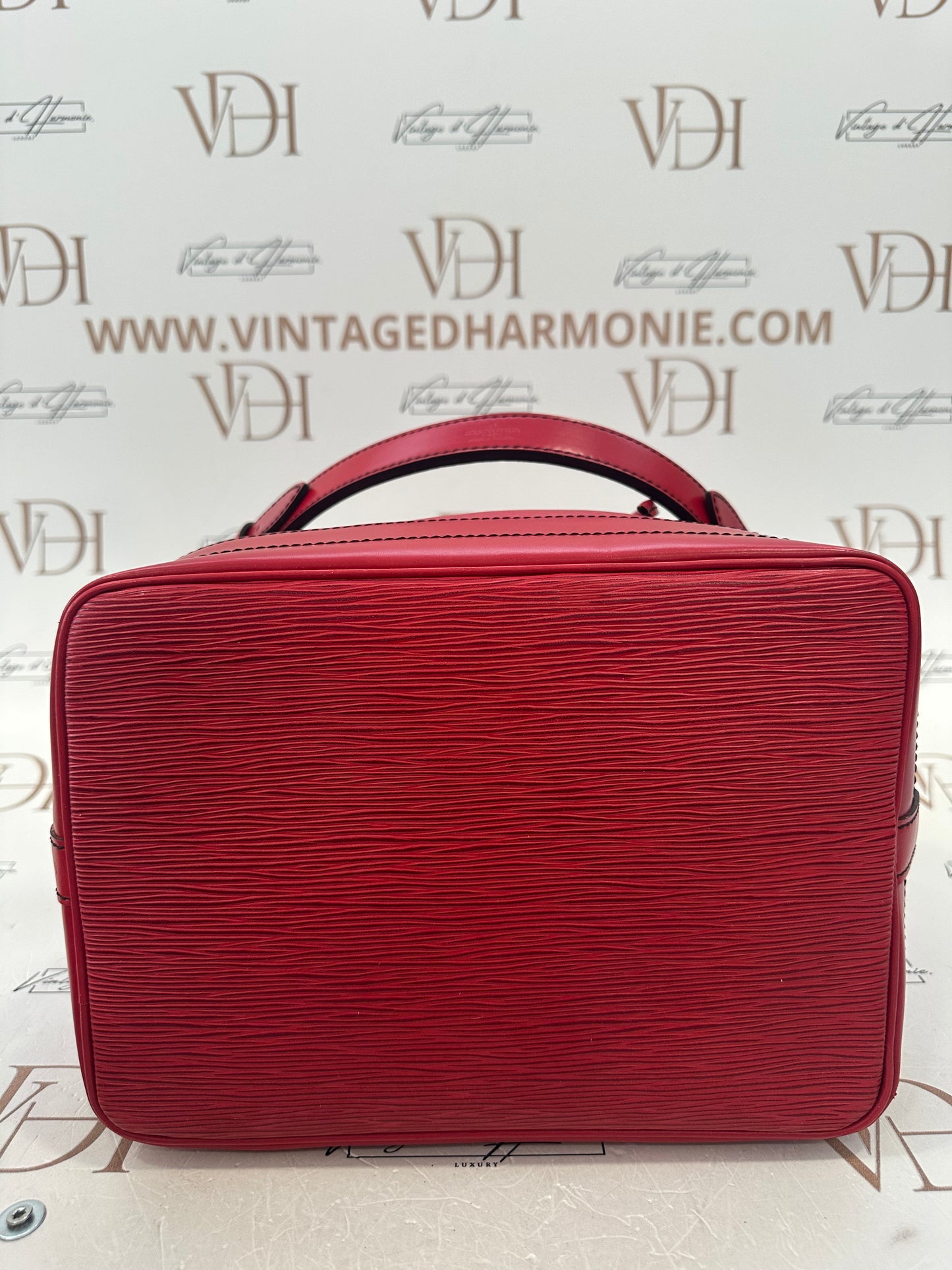 017924 - Louis Vuitton Red Epi