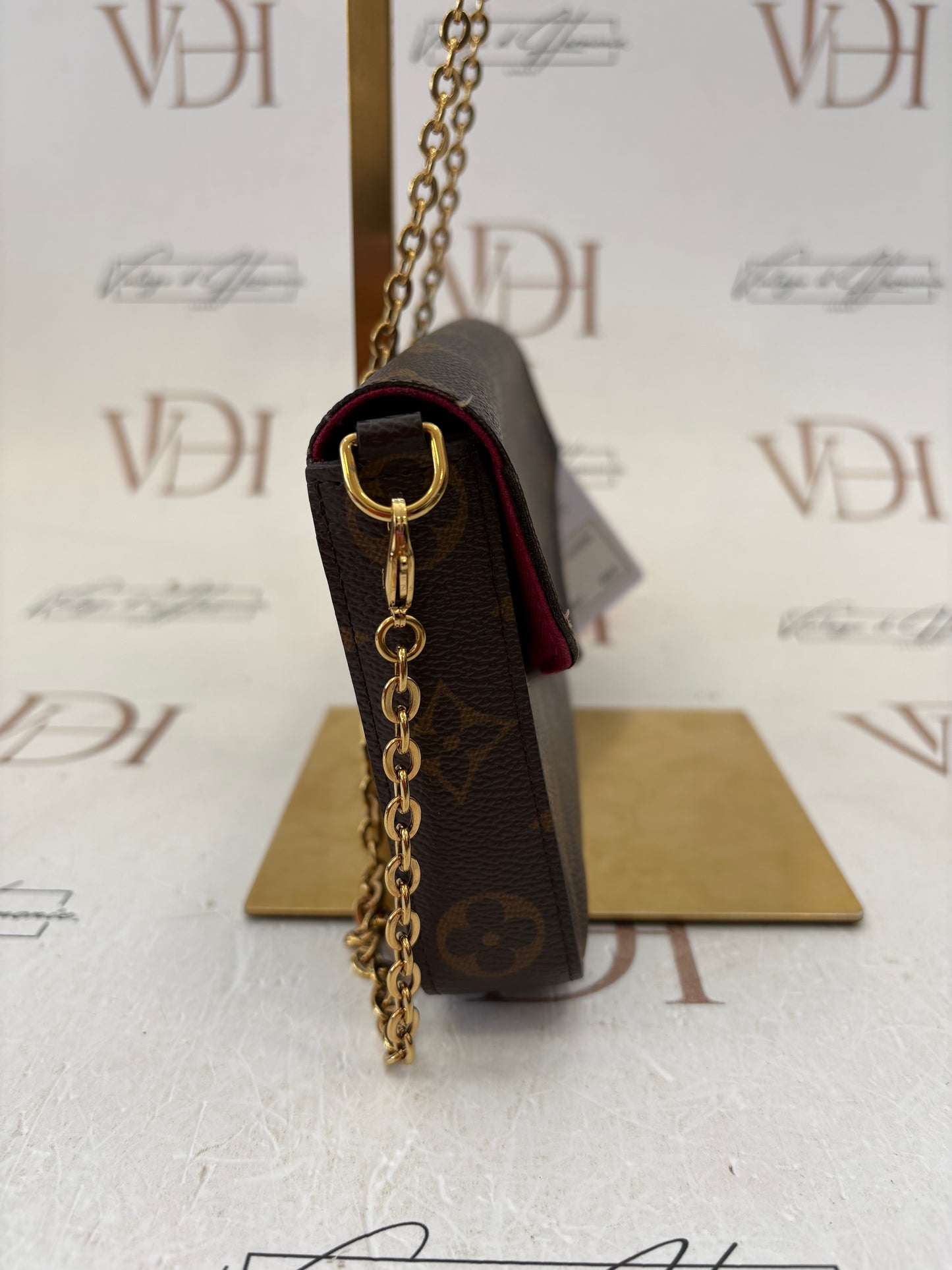 200823 - Louis Vuitton Felicie