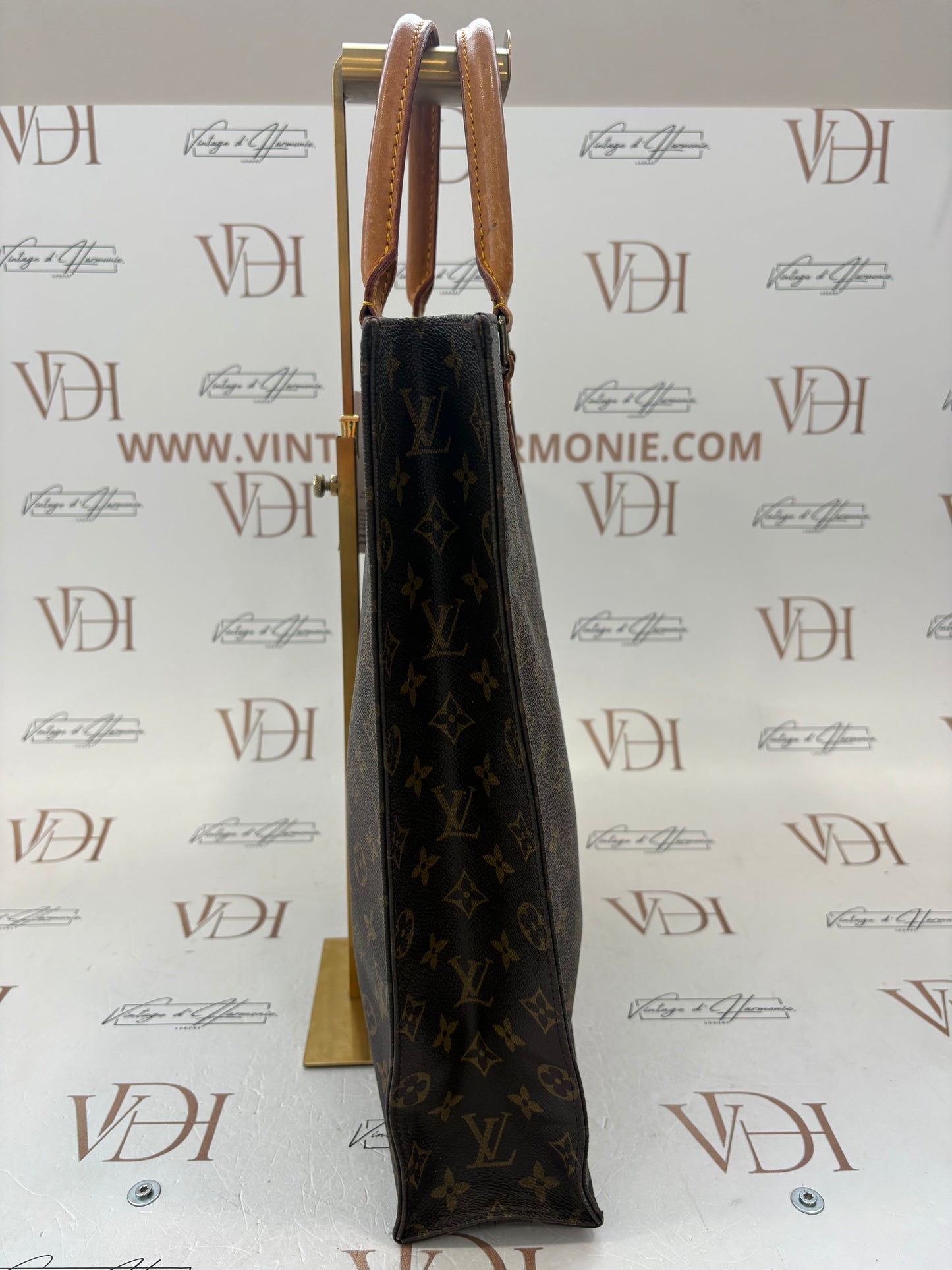 016918 - Louis Vuitton Sac Plat