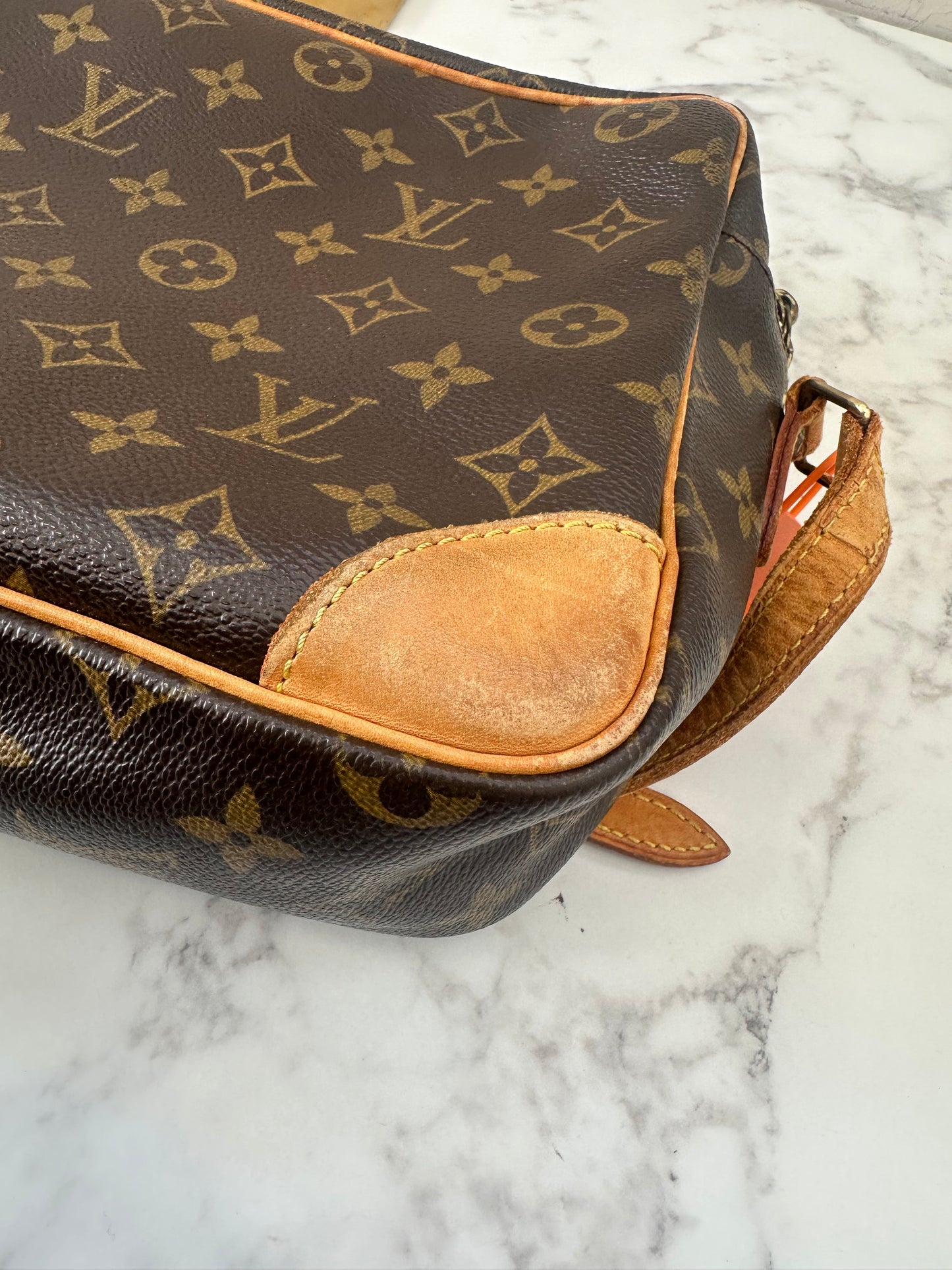 Louis Vuitton Trocadero 27