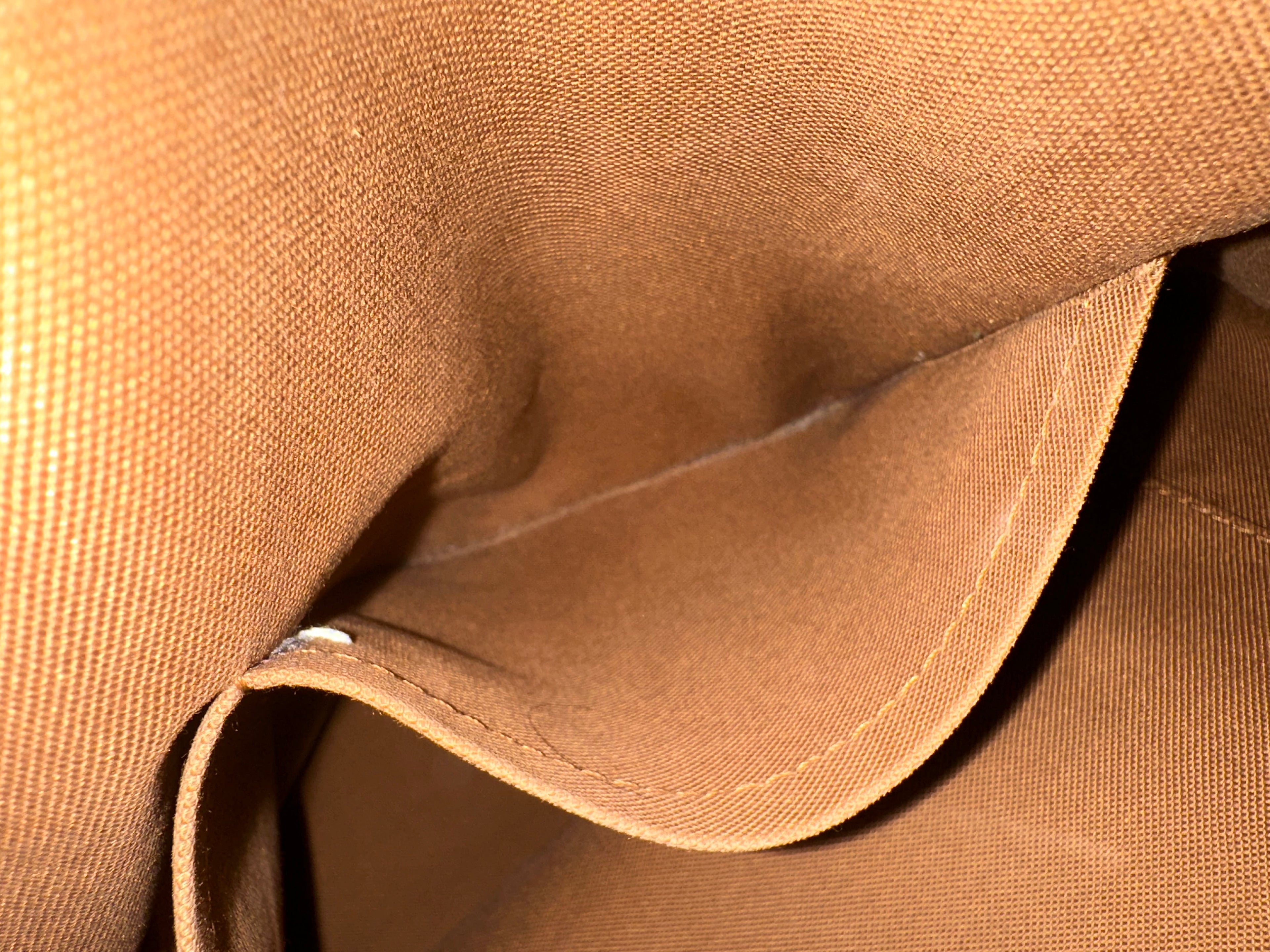 Louis Vuitton Totally MM