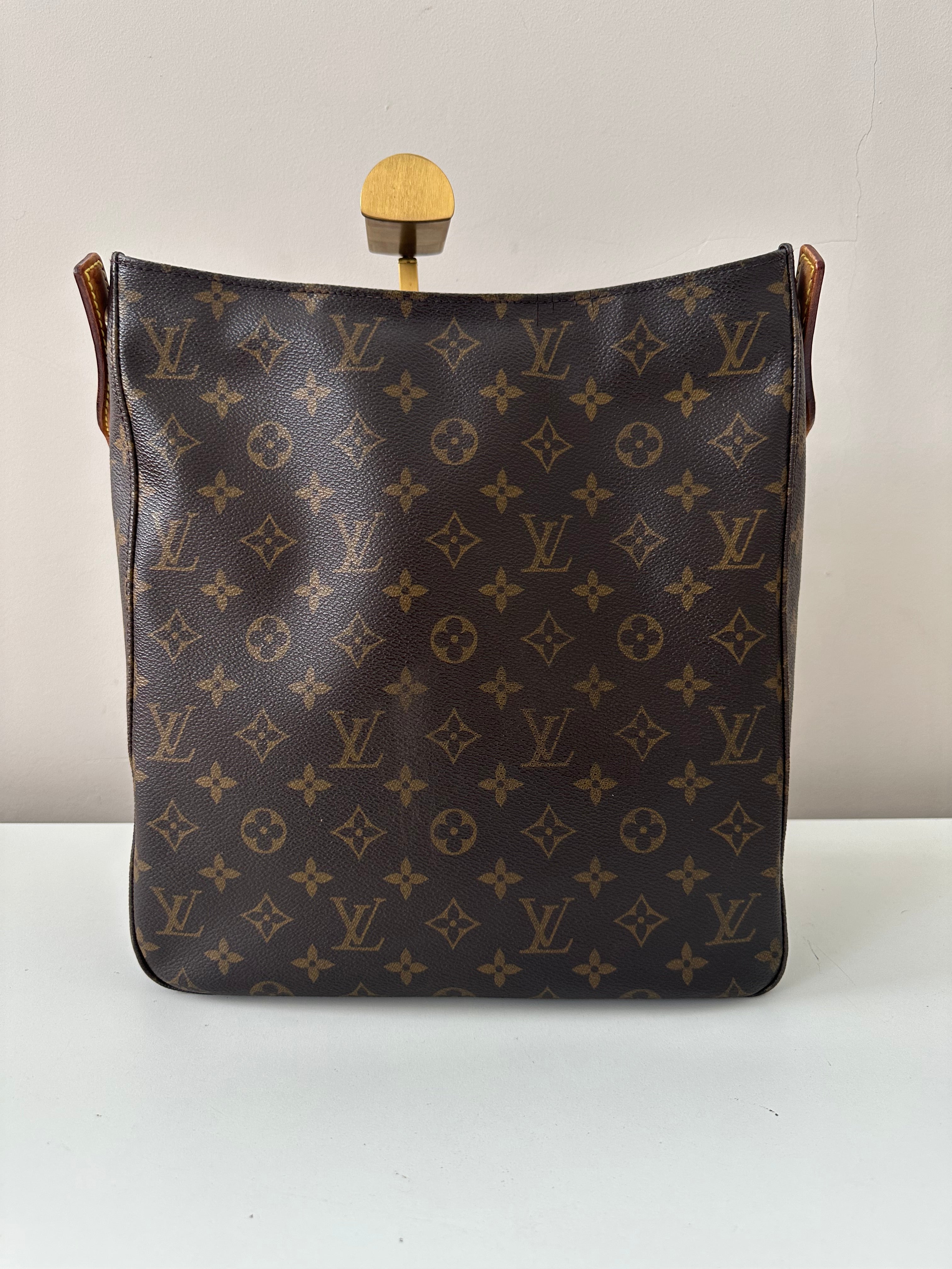 Louis Vuitton Looping GM