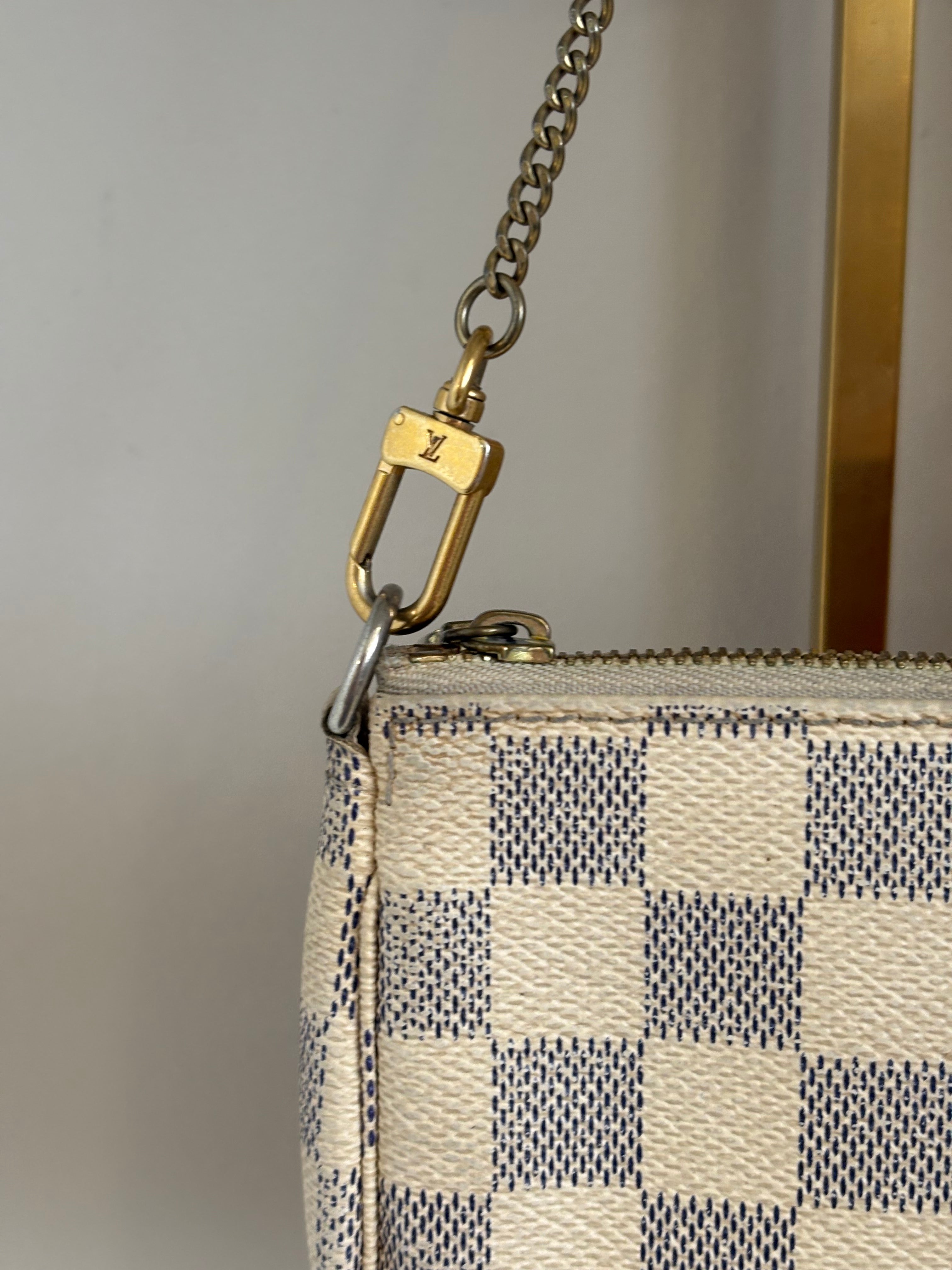 Louis Vuitton mini Pochette Damier Azur