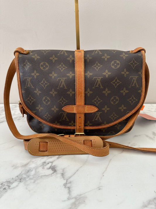 Louis Vuitton Saumur 30