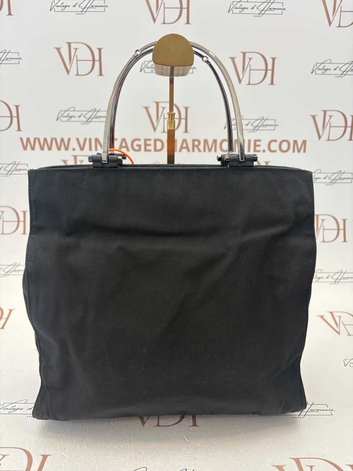 383874 - Gucci Black