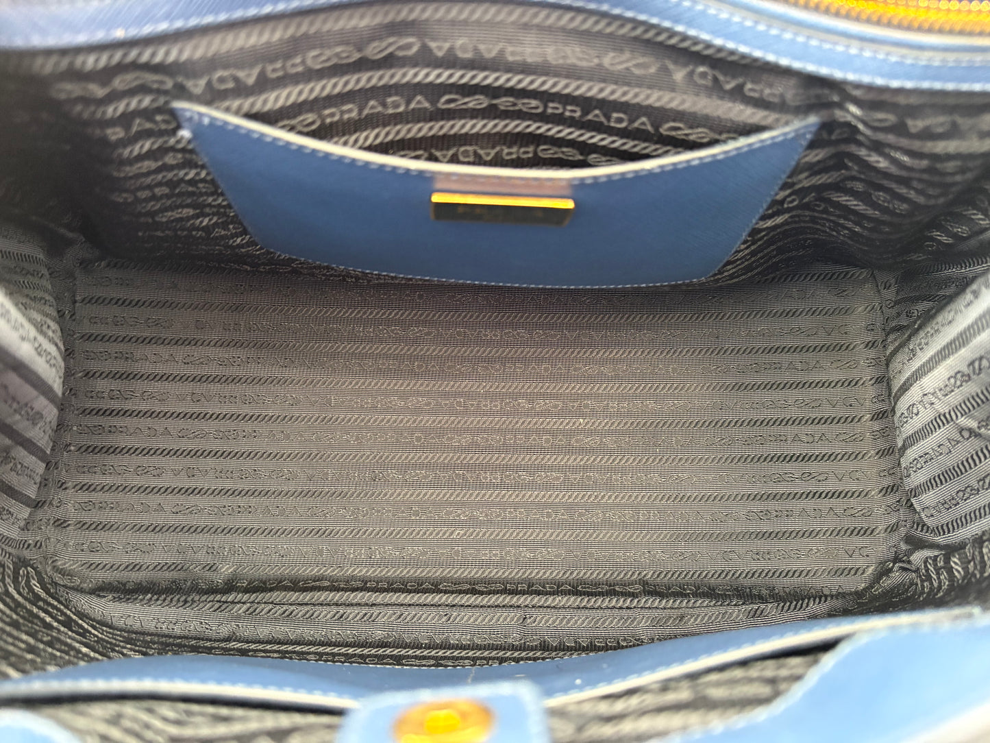 383900 - Prada Galleria Blue