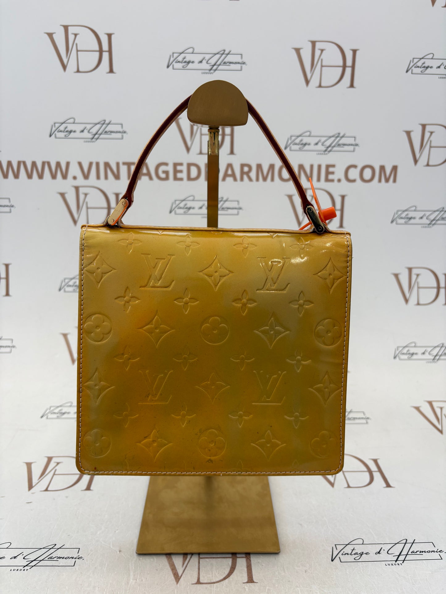 018789 - Louis Vuitton Spring Vernis
