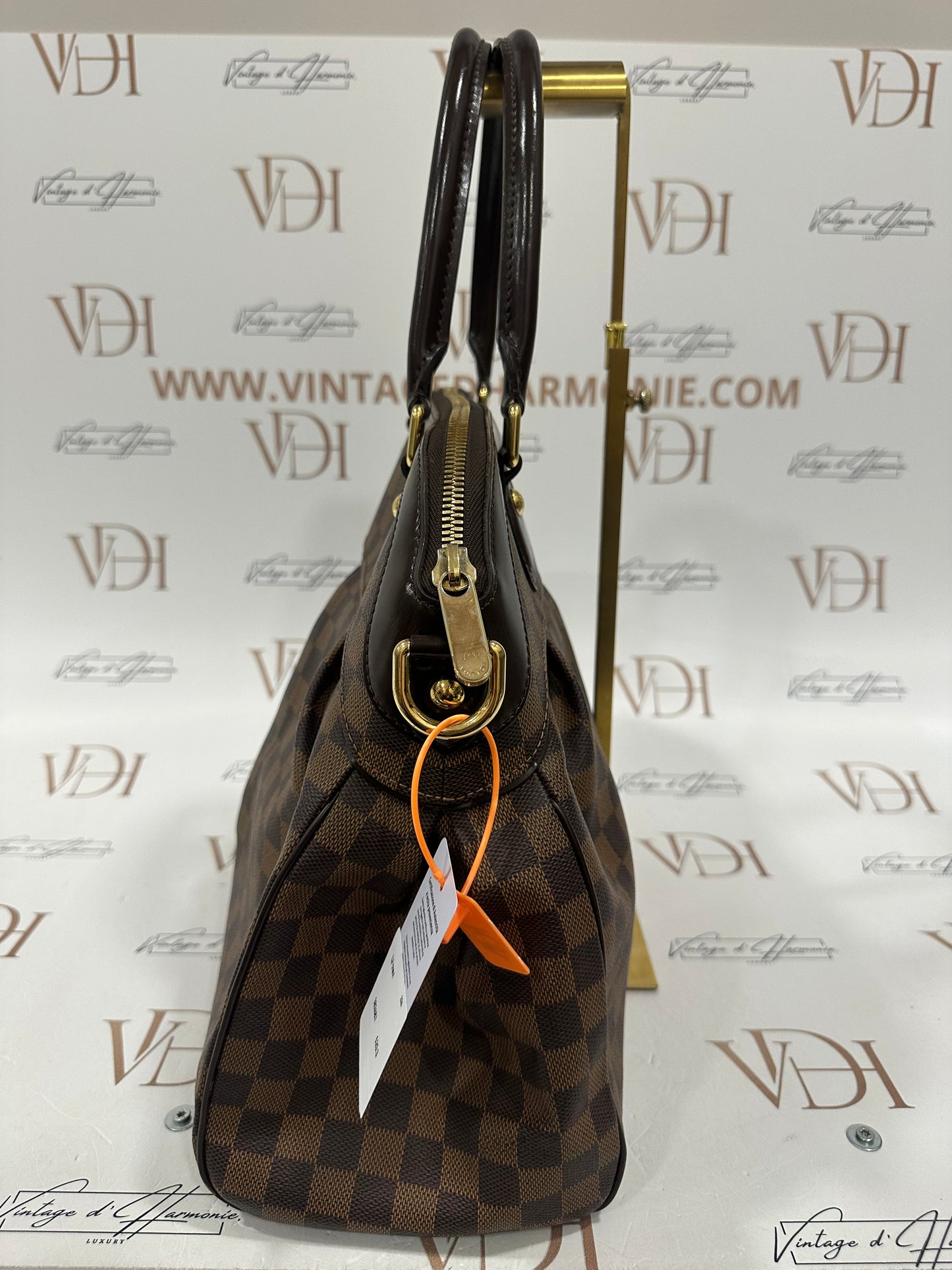 382687 - Louis Vuitton Trevi