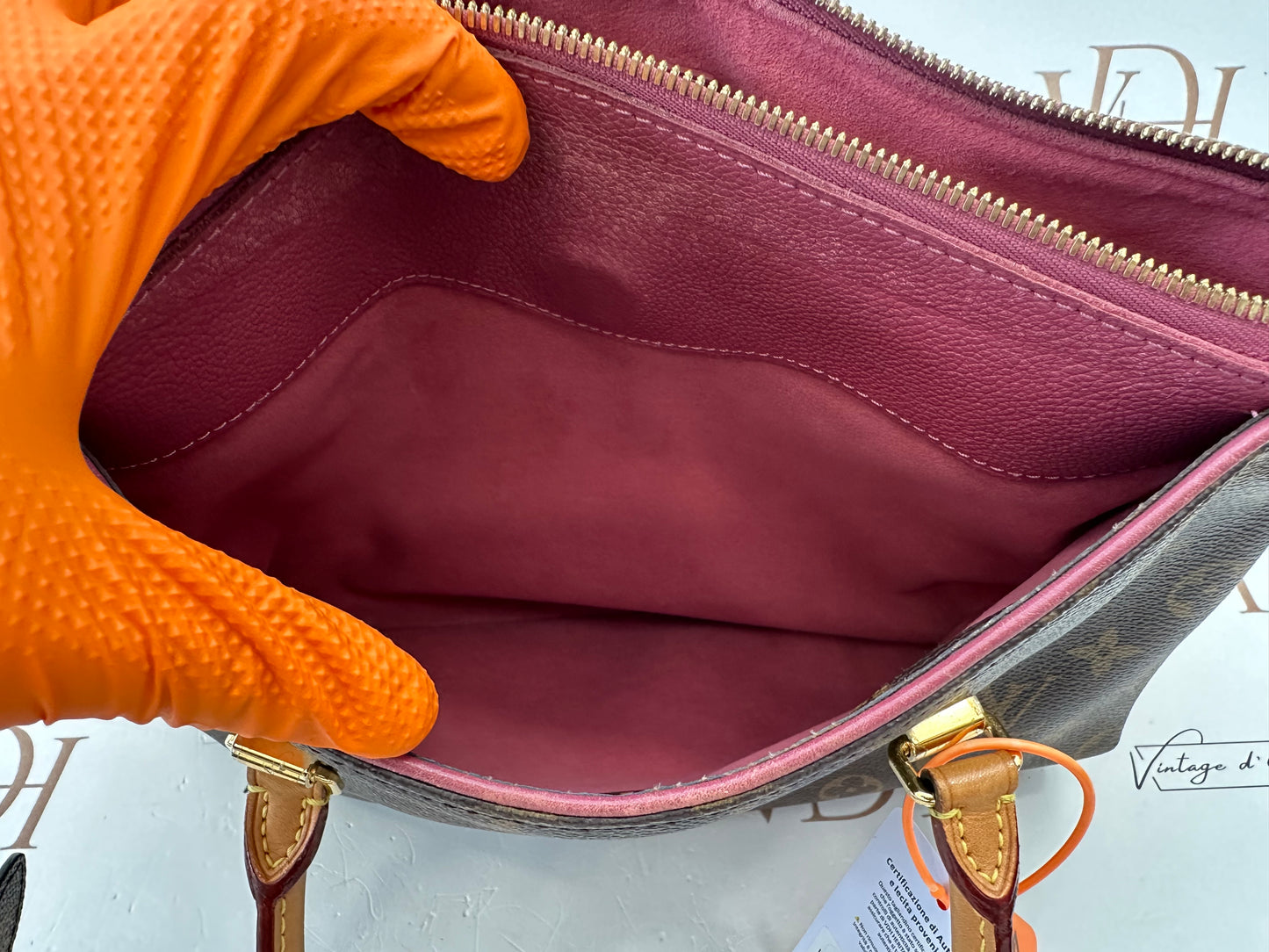 382943 - Louis Vuitton Pallas