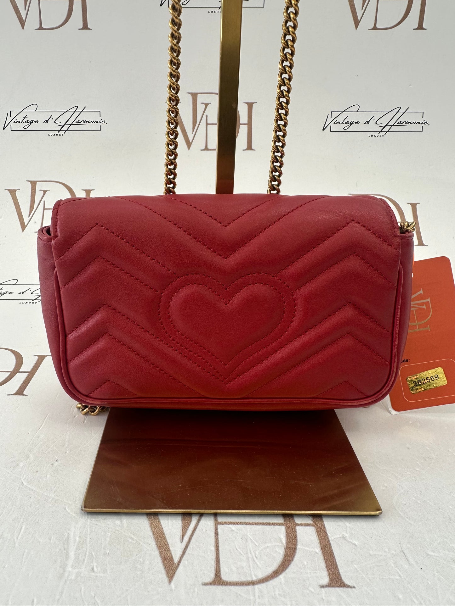 382569 - Gucci GG Marmont