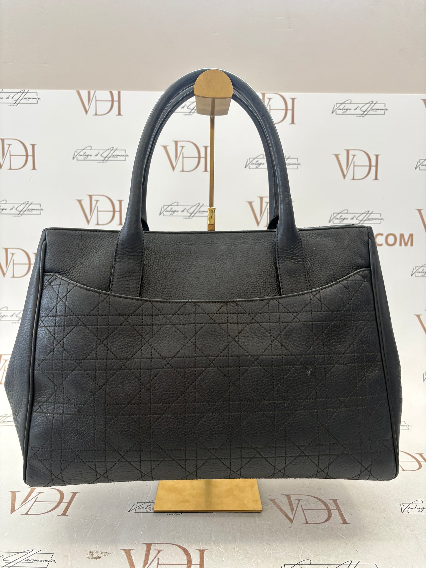 018113 - Christian Dior Black Leather Cannage Tote