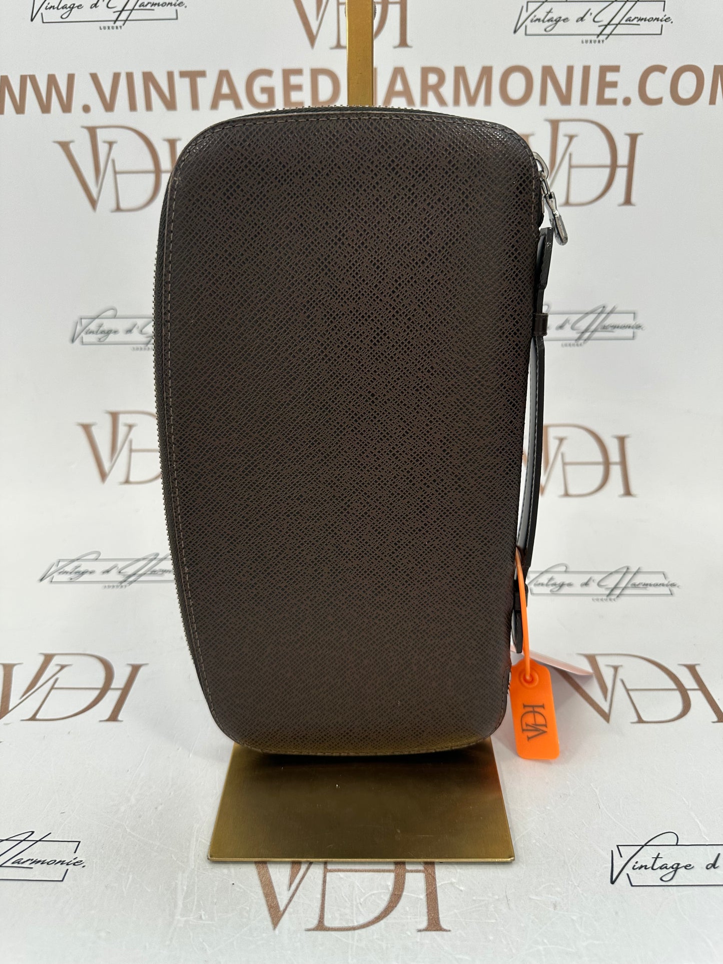 102624 - Louis Vuitton Atoll