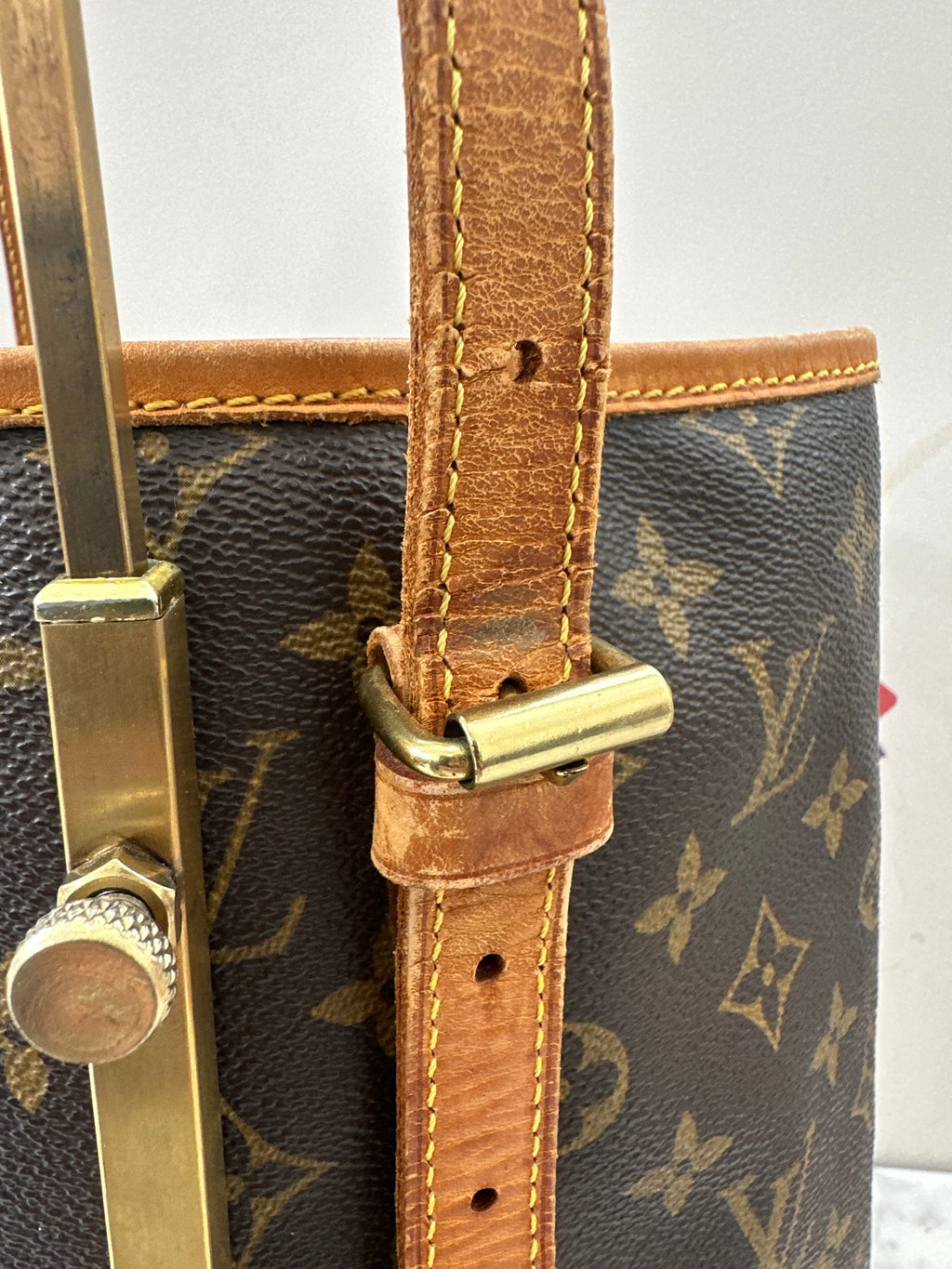 Louis Vuitton Bucket GM