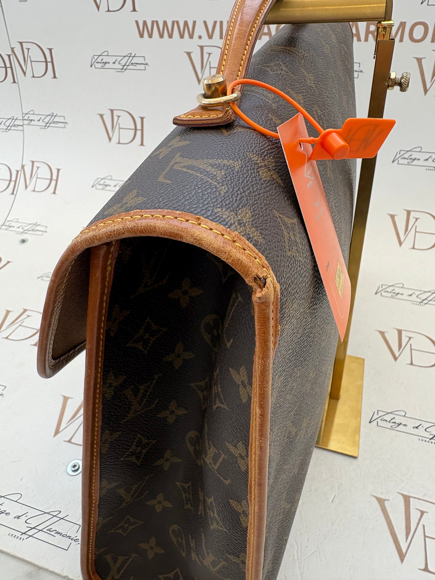 017677 - Louis Vuitton Beverly Business 43