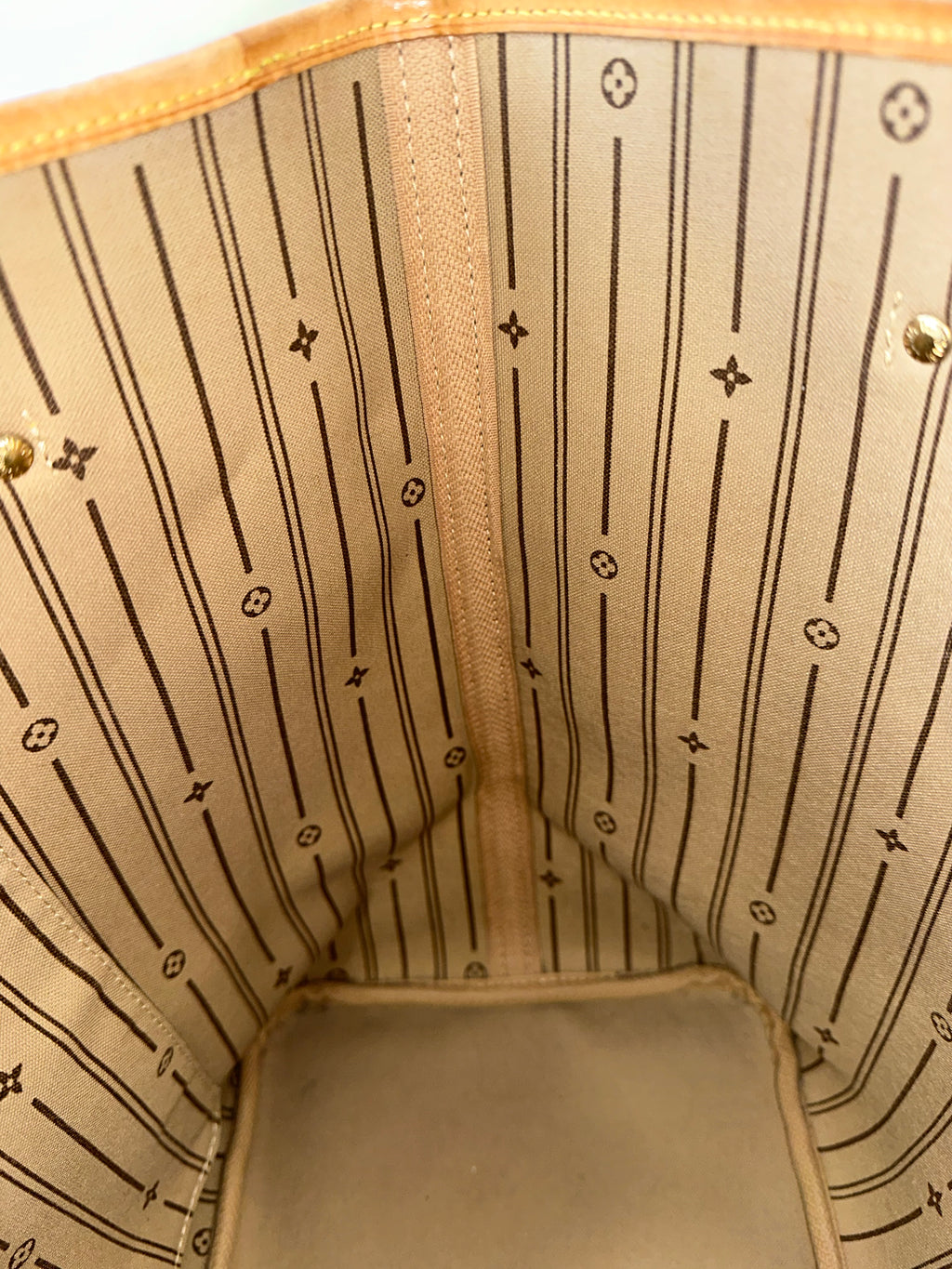 Louis Vuitton Neverfull GM